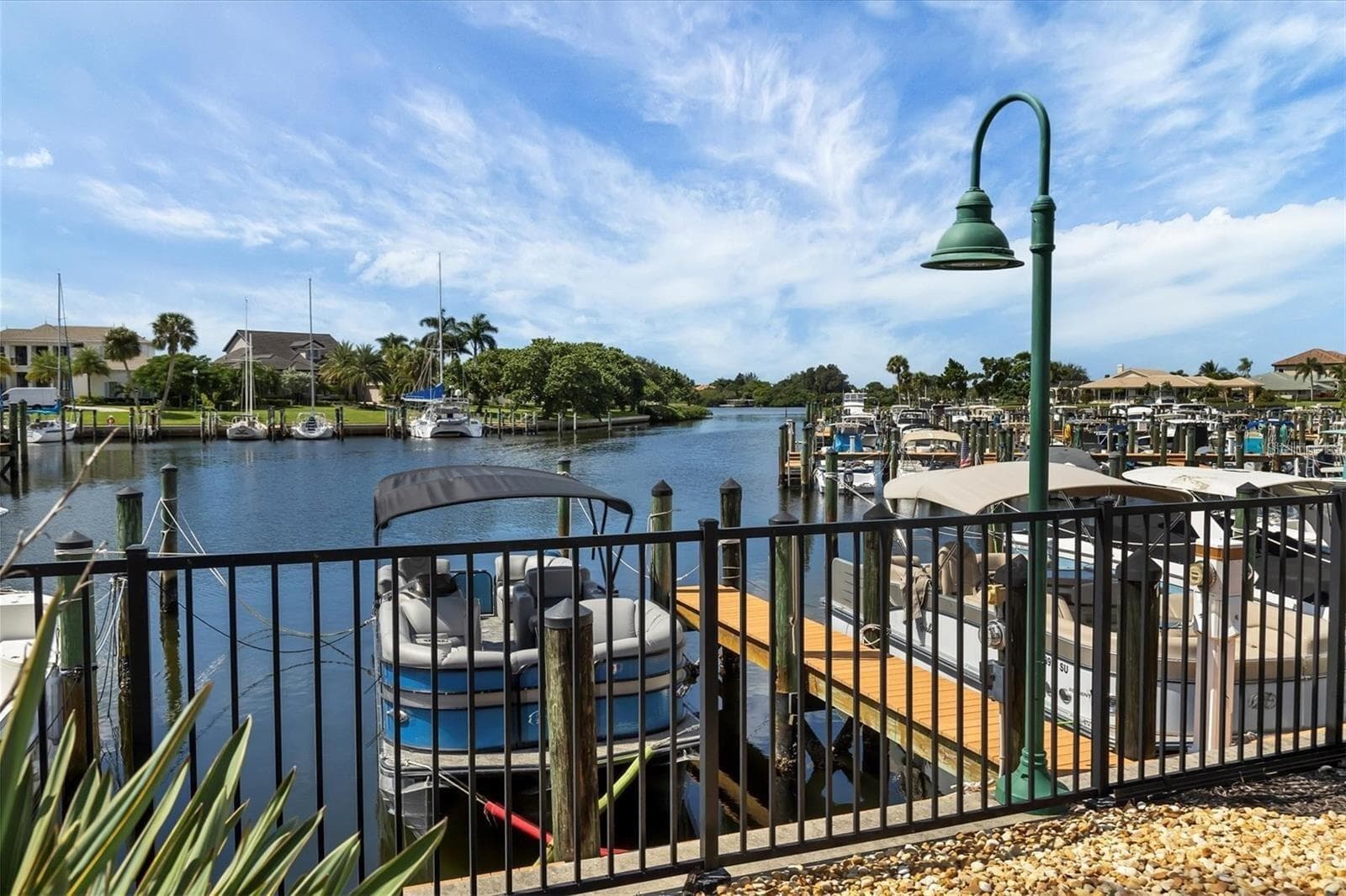 Single Family Residence at 206 FOUR KNOT LN, OSPREY, photo 89 of 99