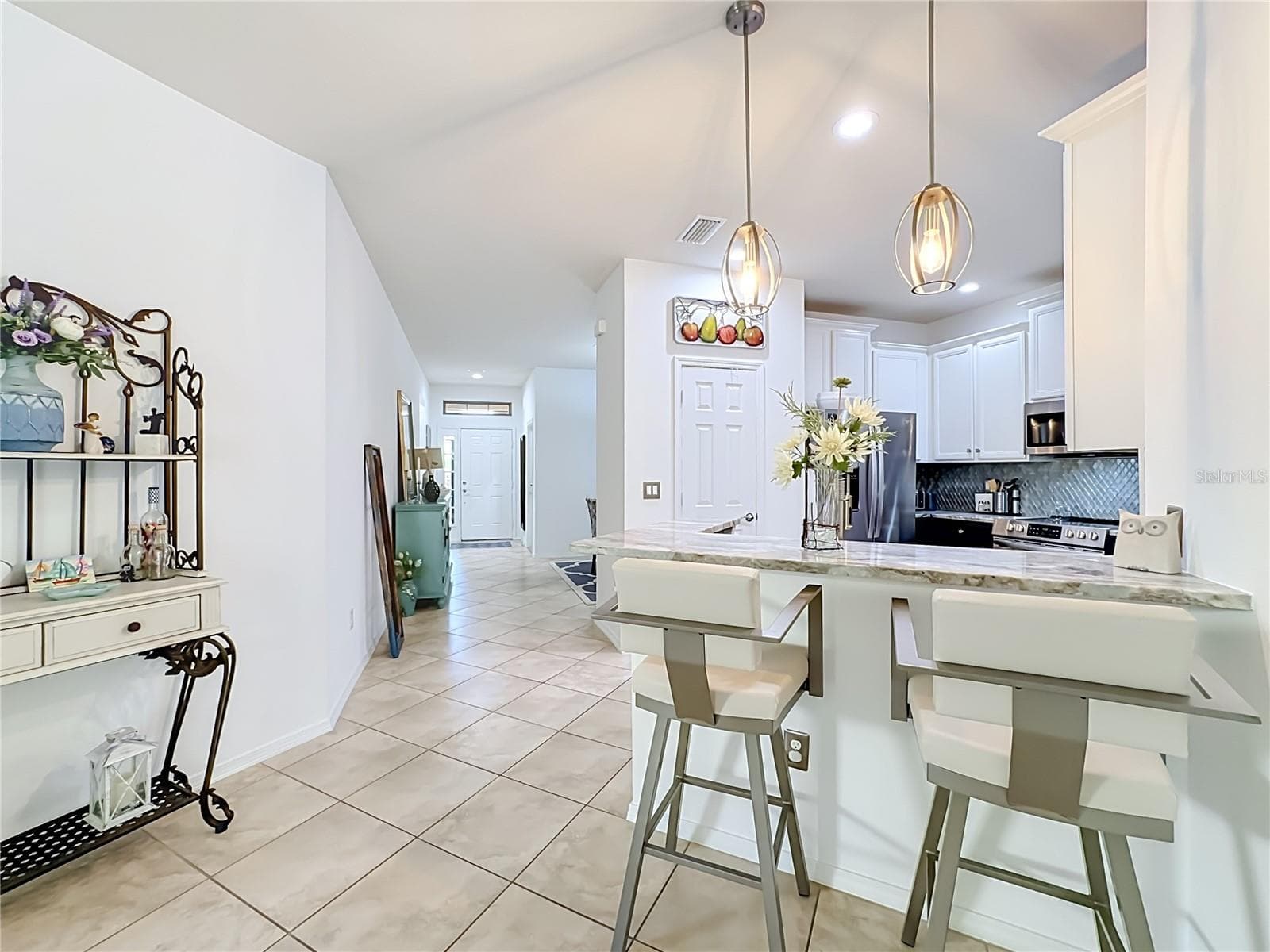 Villa at 5539 SUNSET FALLS DR, APOLLO BEACH, photo 14 of 49