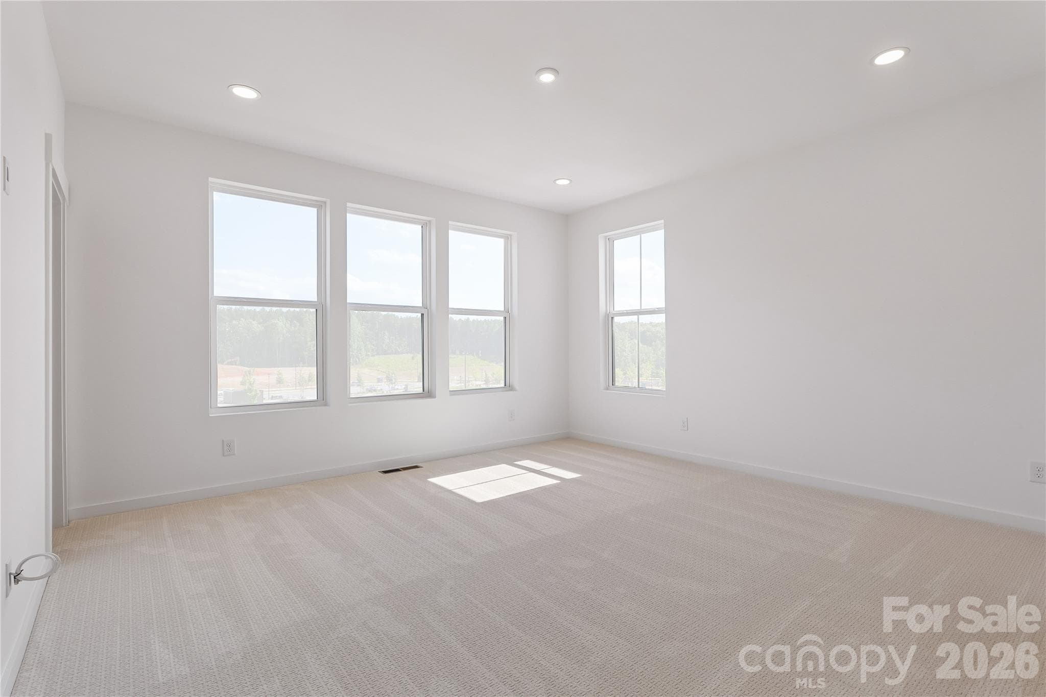 Primary Bedroom - Charlotte