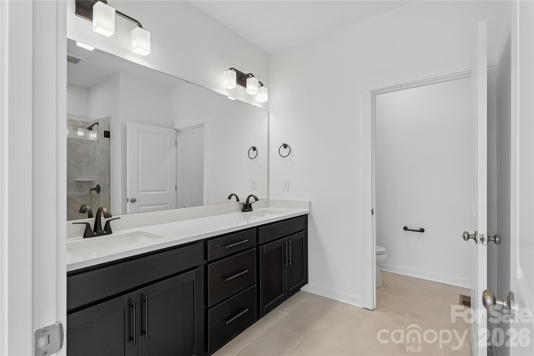 Primary Bathroom - Charlotte