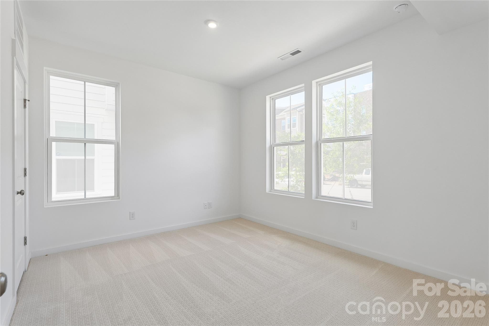 Secondary Bedroom - Charlotte