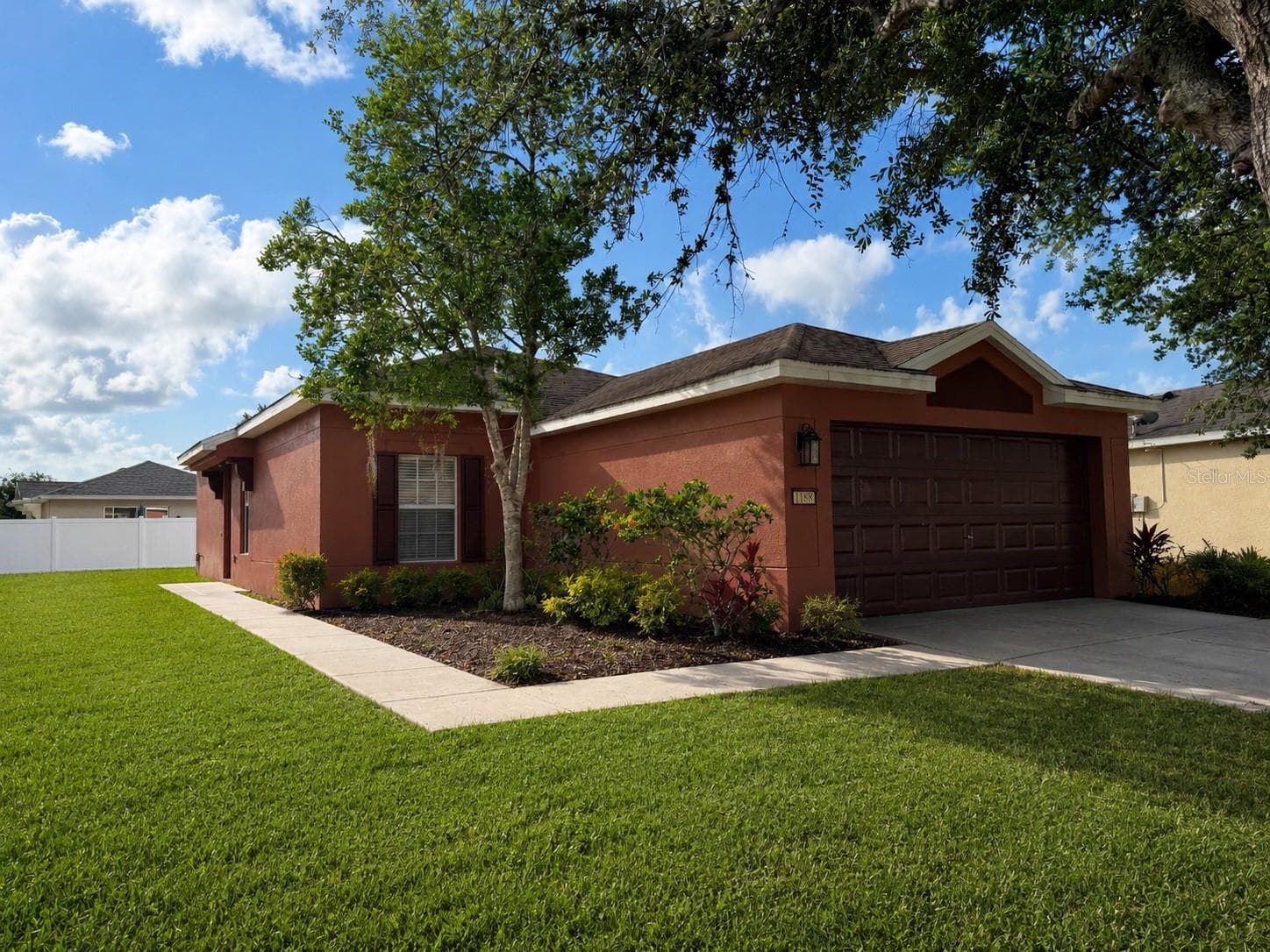 1188 THREE LEAF LN