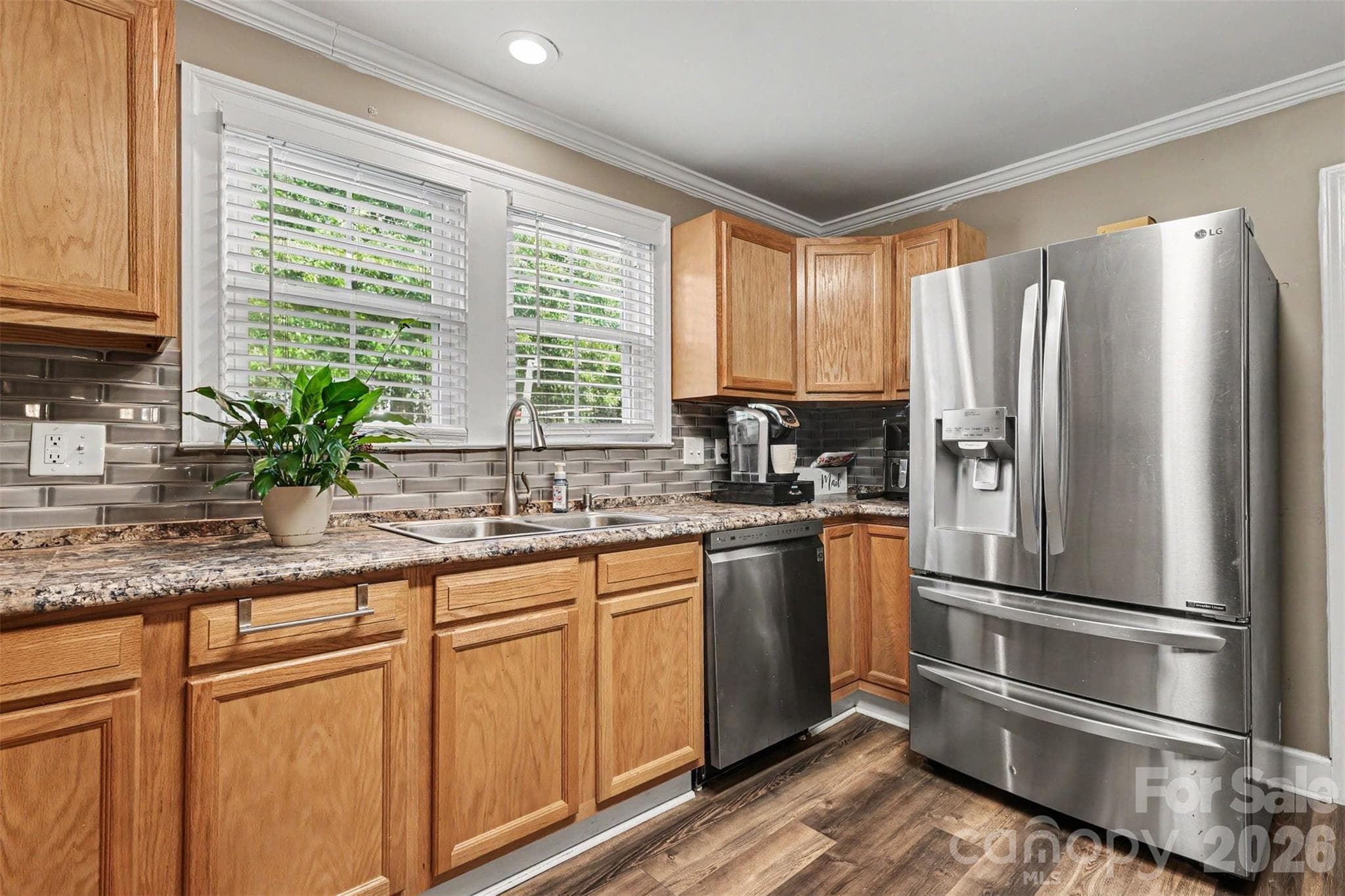 Single Family Residence at 110 Drakeford Road, Rock Hill, photo 3 of 26