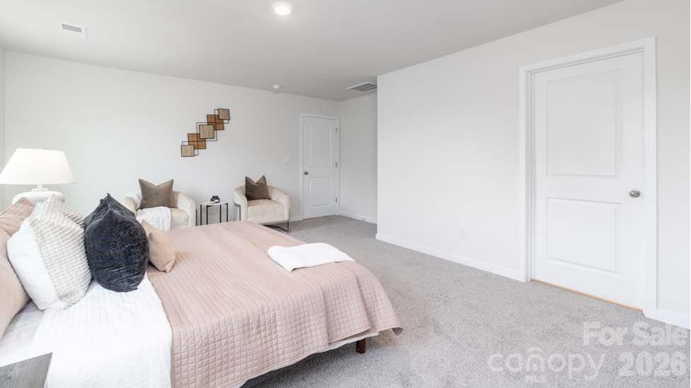 Single Family Residence at 5128 Parker Forest Road, Charlotte, photo 15 of 23