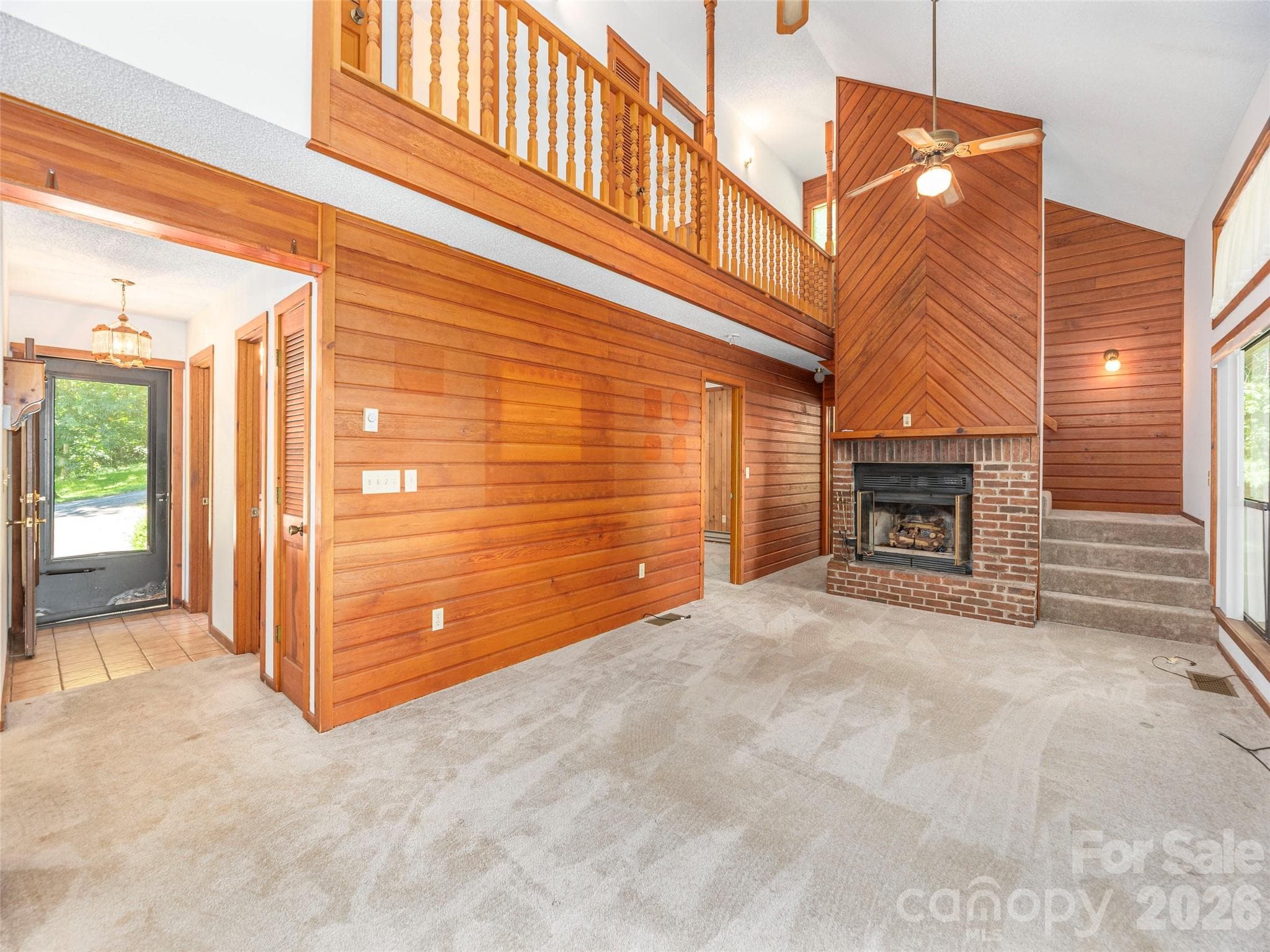 Single Family Residence at Waynesville, photo 4 of 37