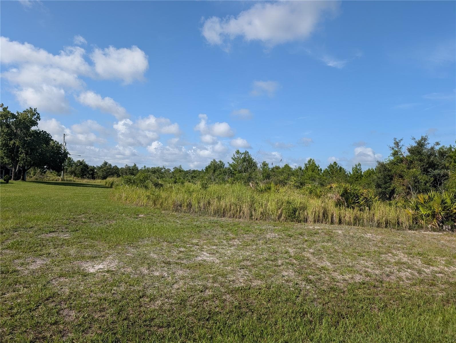 7 POINCIANA DR
