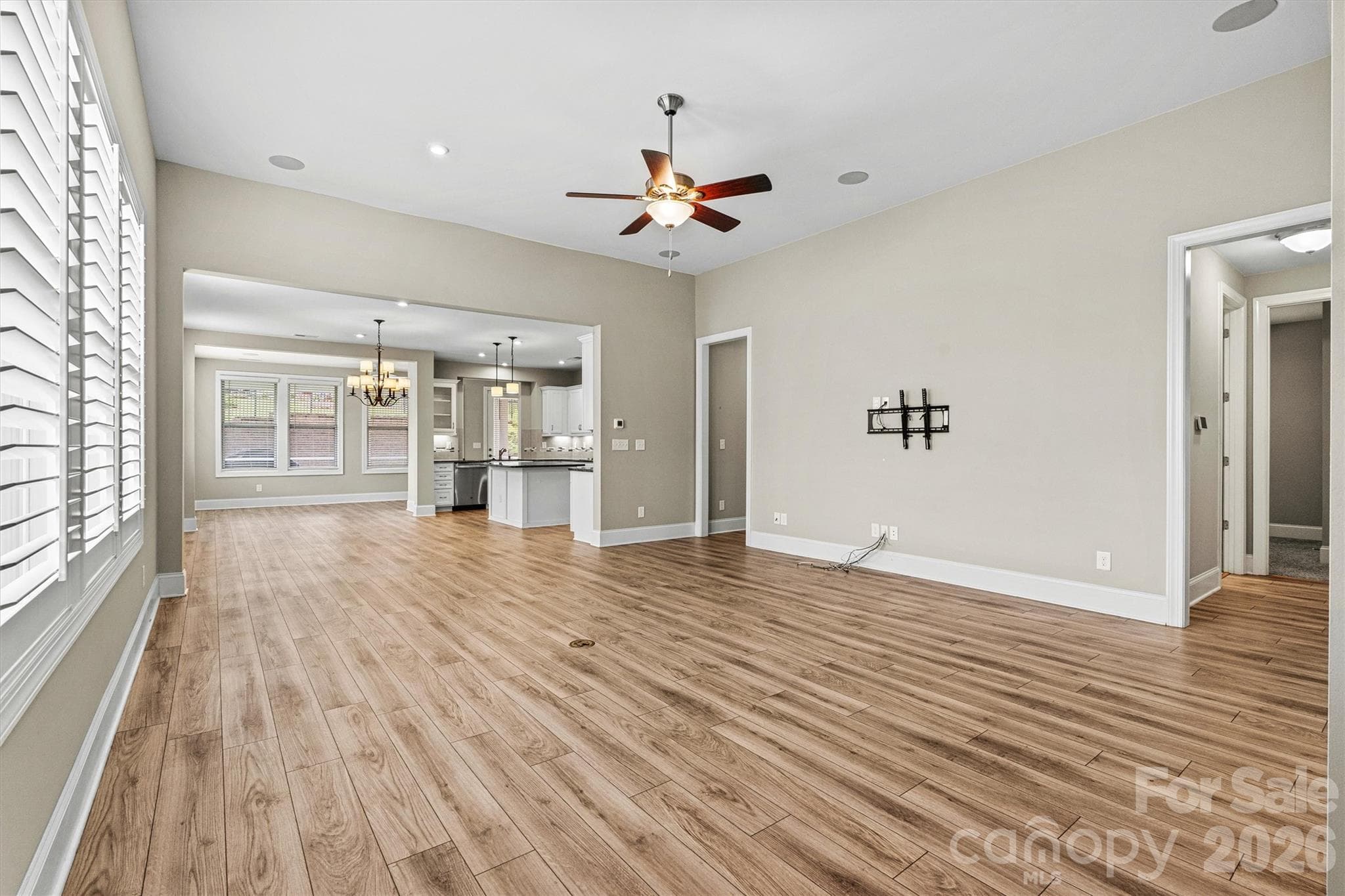Single Family Residence at 7362 Overjoyed Crossing, Charlotte, photo 8 of 46