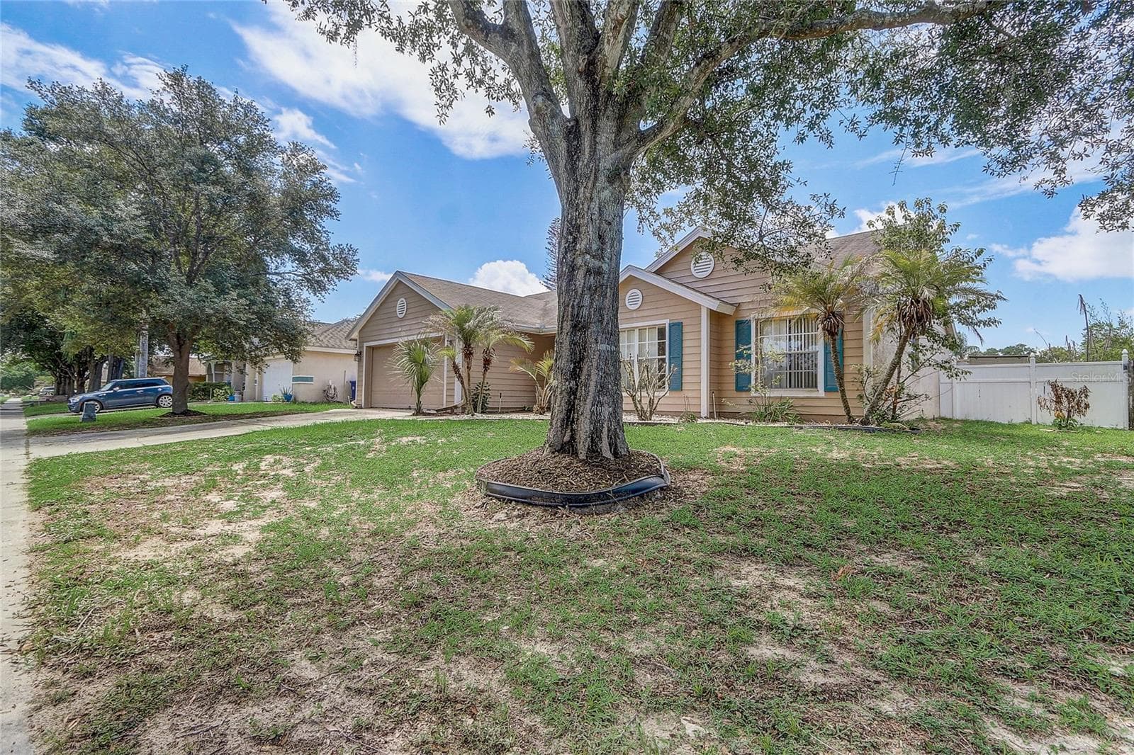 Single Family Residence at 2191 ALCLOBE CIR, OCOEE, photo 2 of 45
