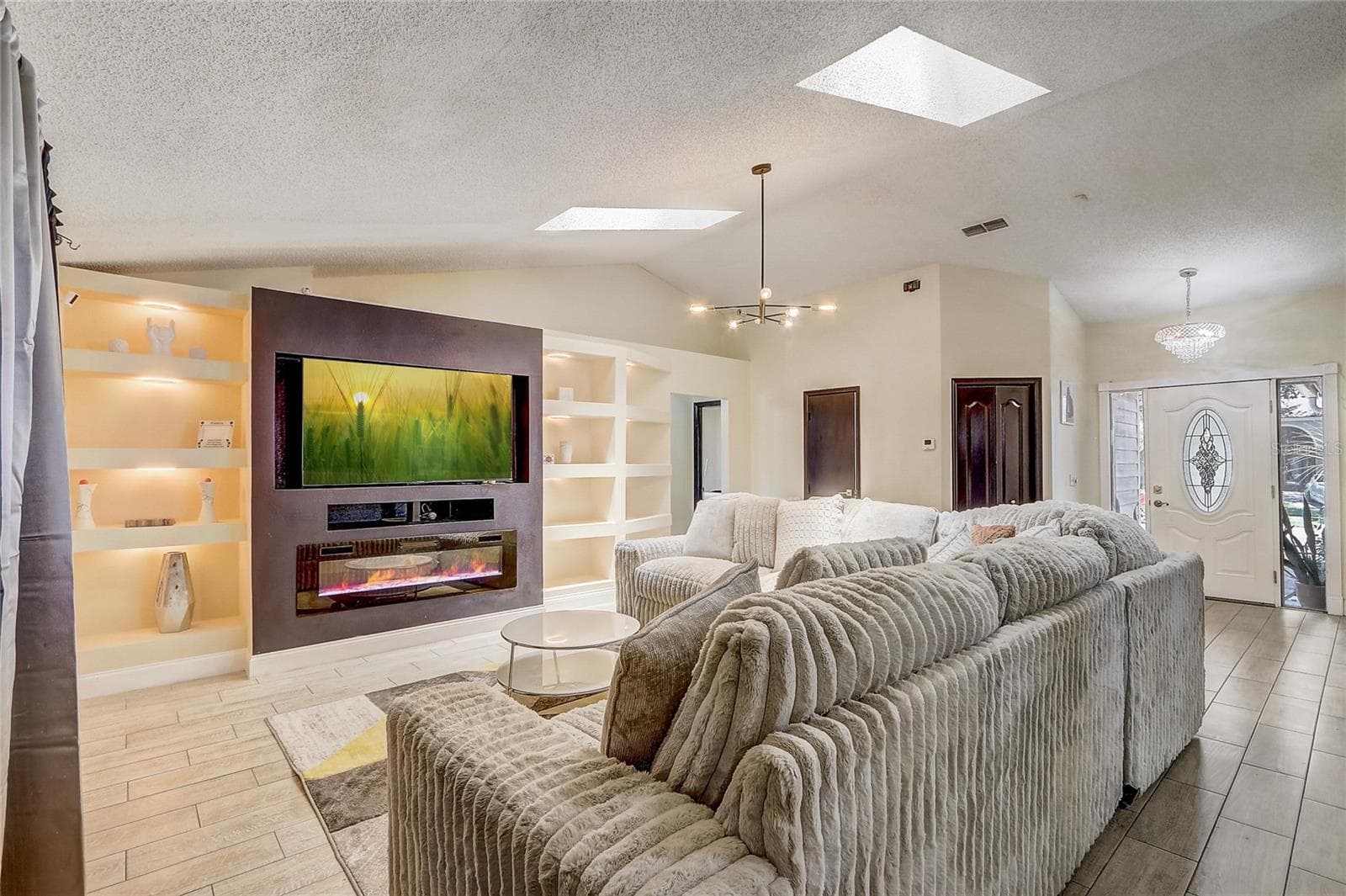 Single Family Residence at 2191 ALCLOBE CIR, OCOEE, photo 6 of 45