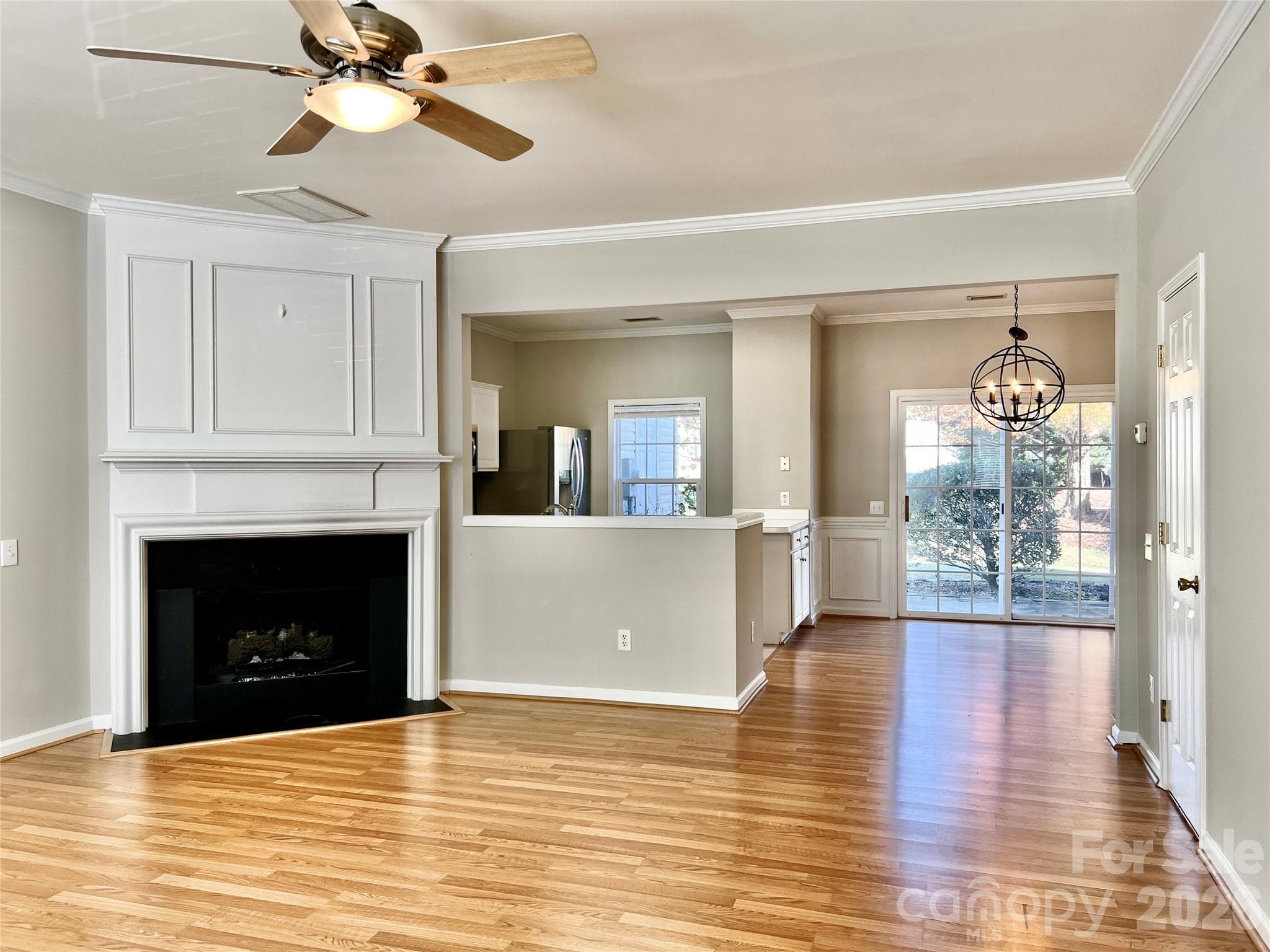 Townhouse at Charlotte, photo 4 of 24