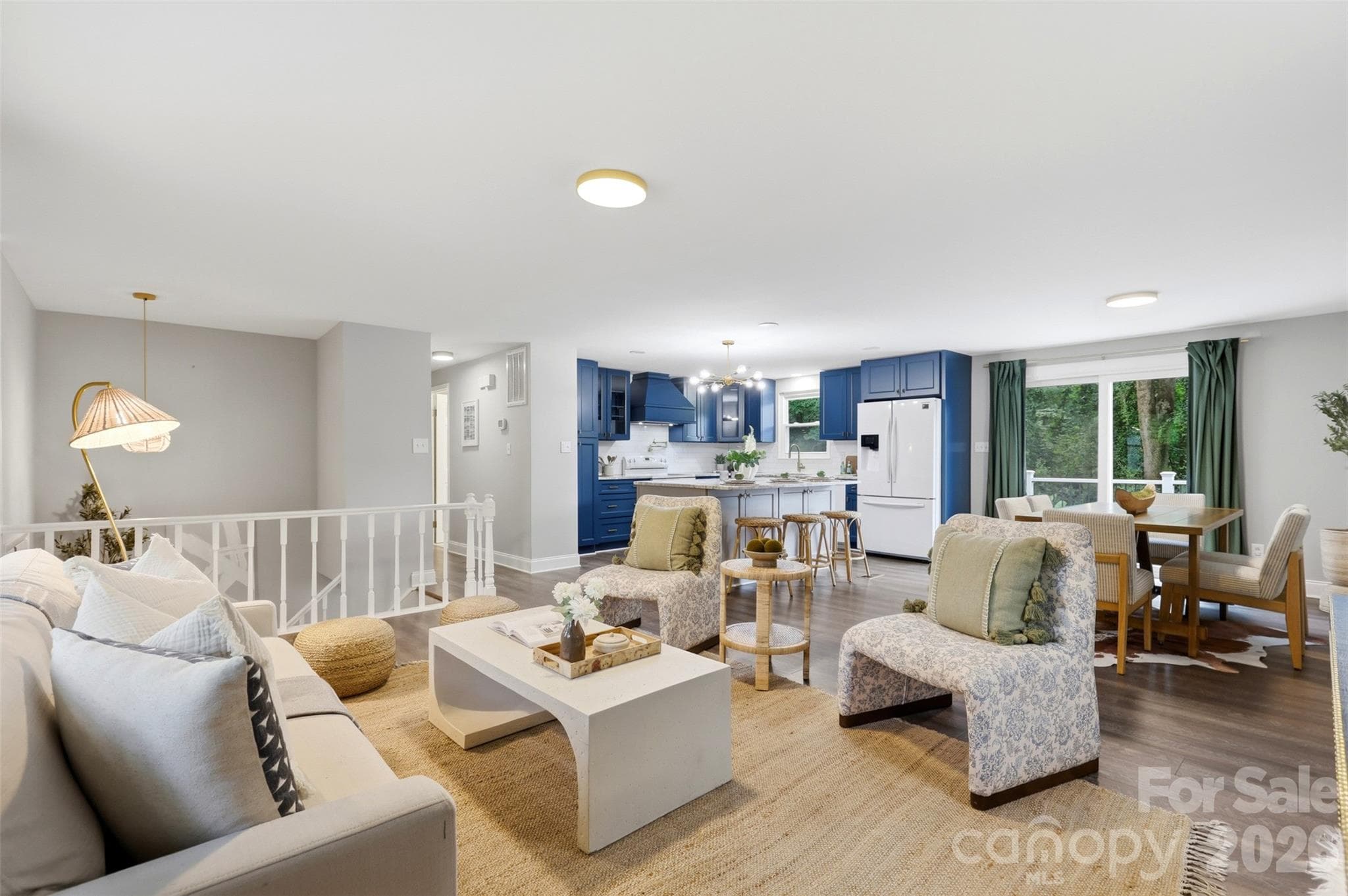 Single Family Residence at Charlotte, photo 2 of 47