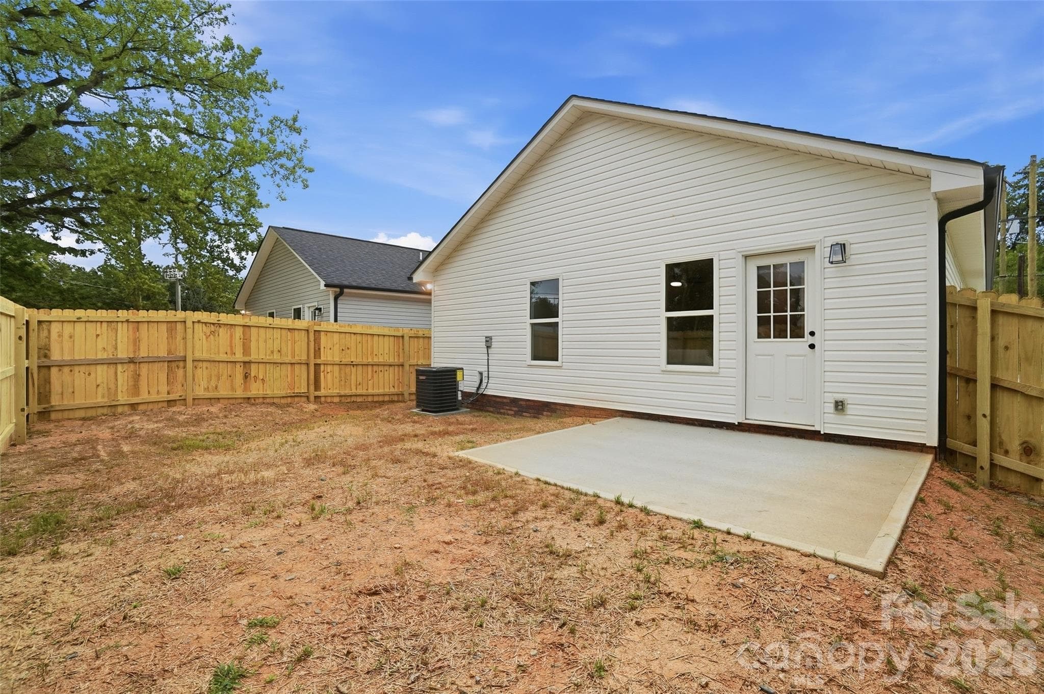 Fully fenced backyard - Kannapolis