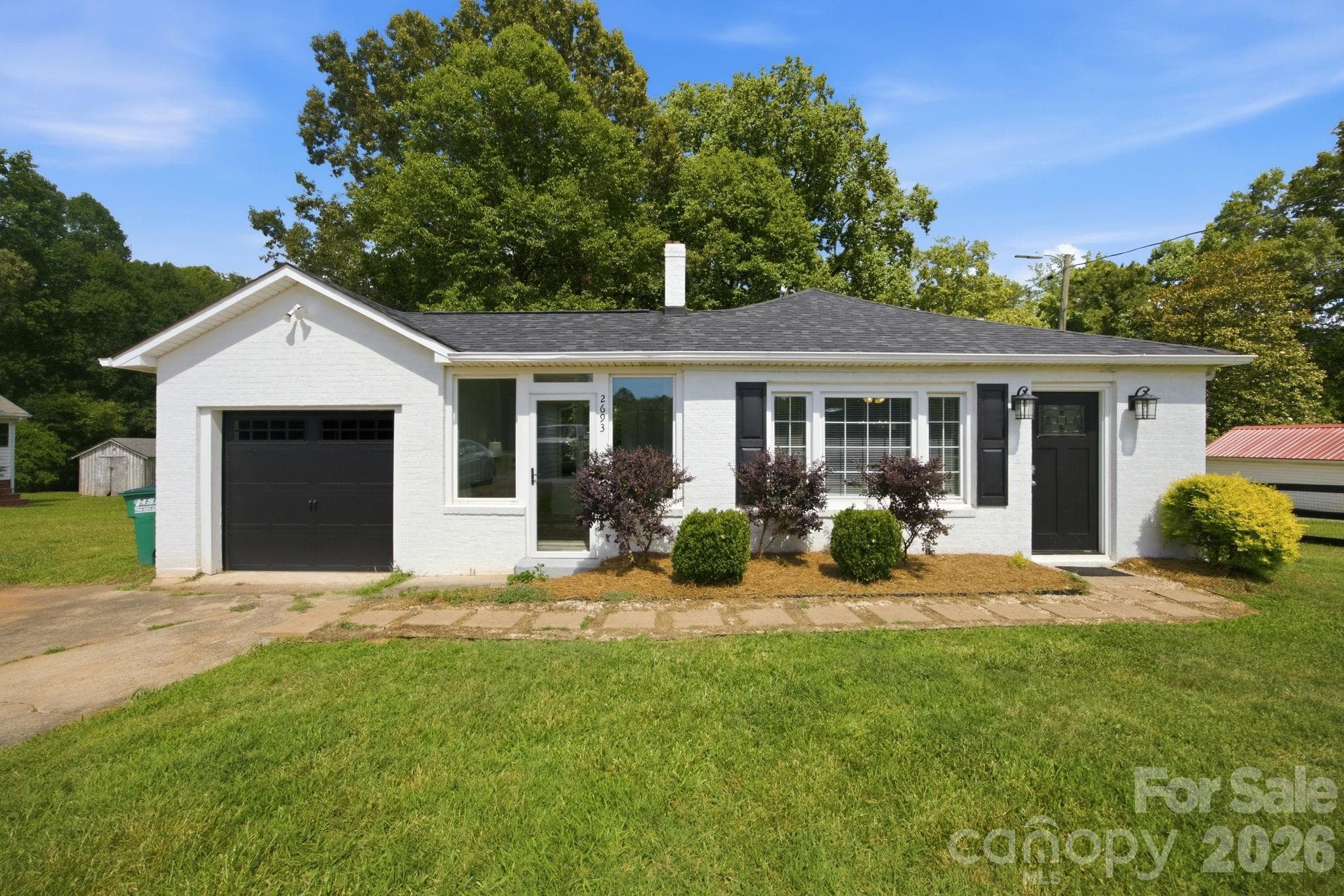 Single Family Residence at Lincolnton, photo 2 of 44