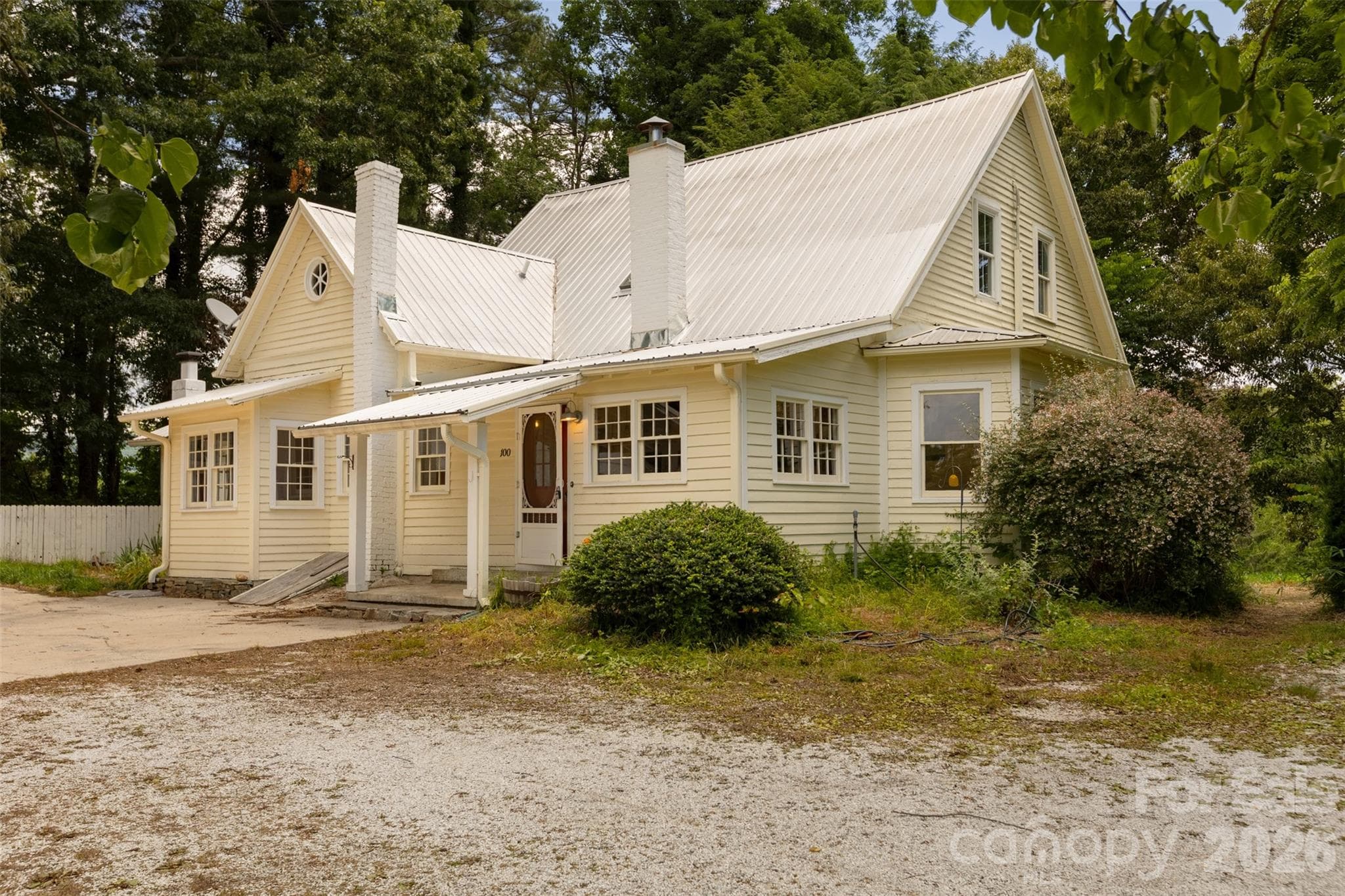 Front of House - Hendersonville