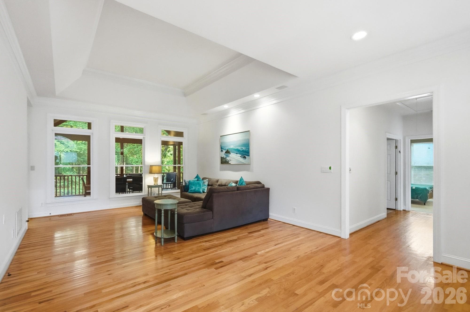 Single Family Residence at 13101 Darby Chase Drive, Charlotte, photo 6 of 37