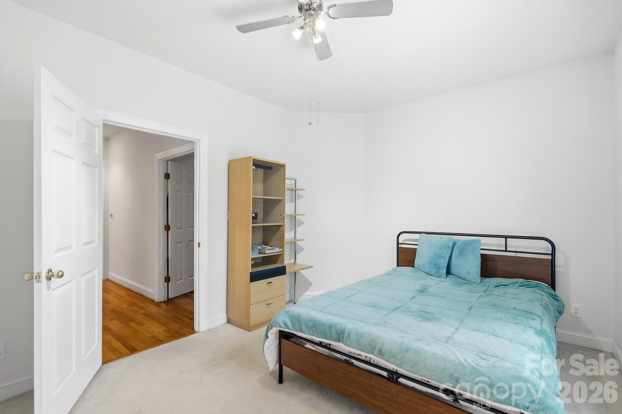 Single Family Residence at 13101 Darby Chase Drive, Charlotte, photo 18 of 37