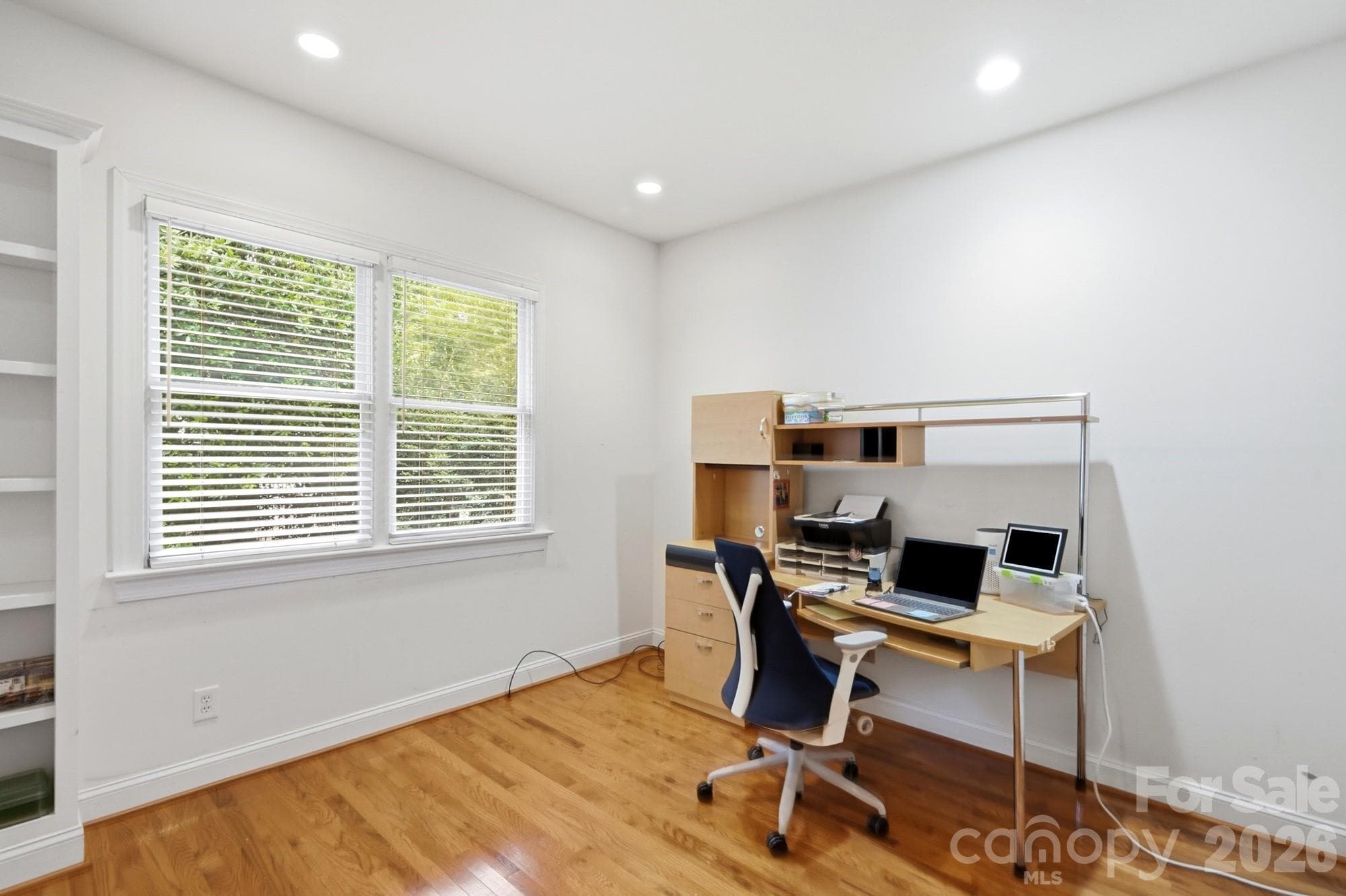 Single Family Residence at 13101 Darby Chase Drive, Charlotte, photo 21 of 37