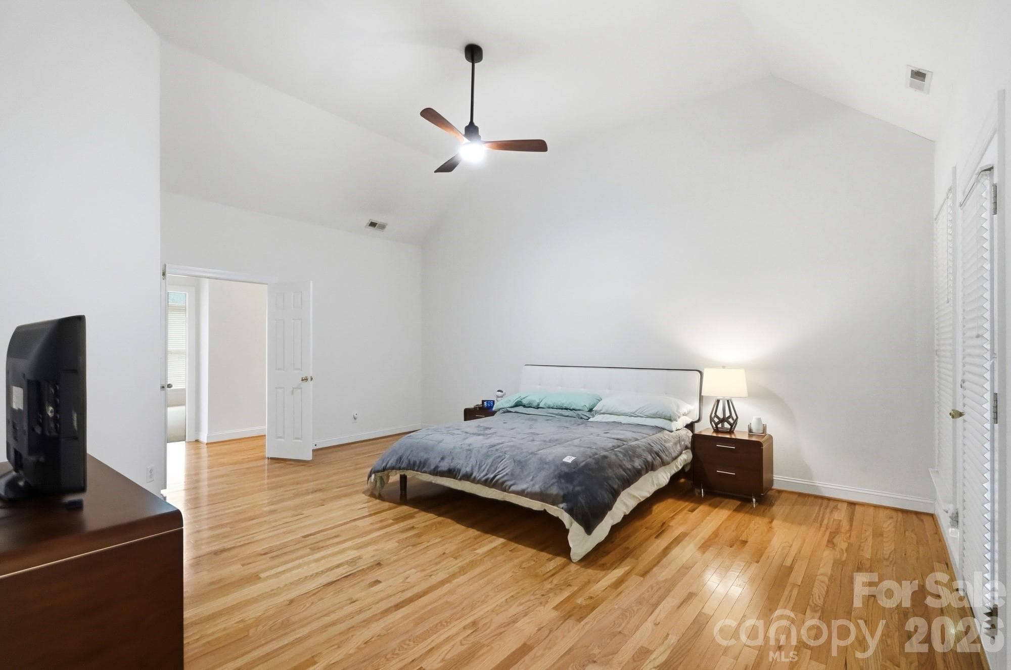 Single Family Residence at 13101 Darby Chase Drive, Charlotte, photo 24 of 37