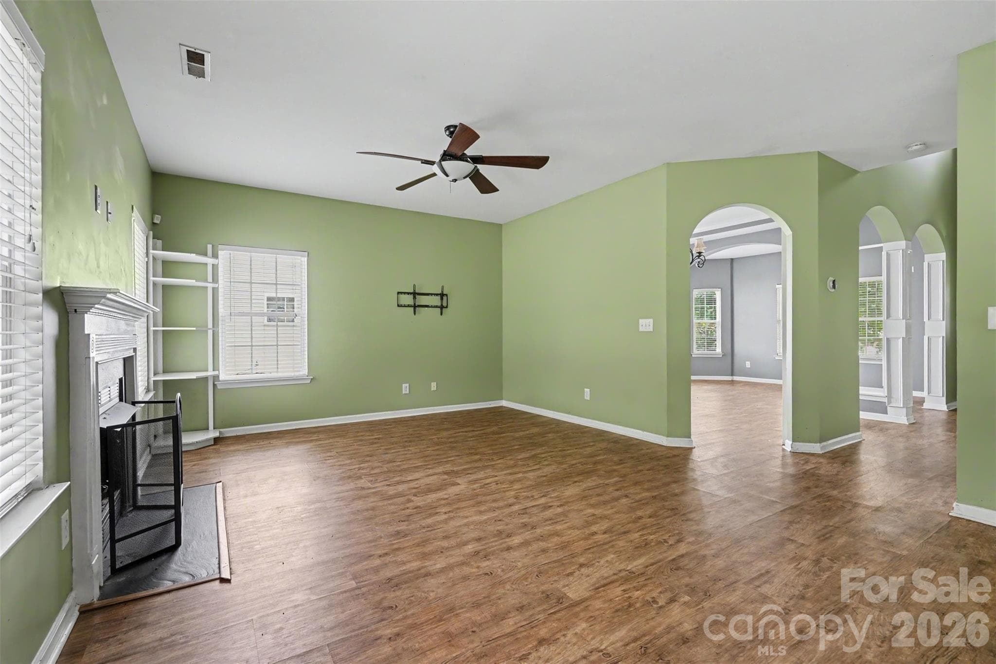 Single Family Residence at 697 Yvonne Drive SW, Concord, photo 24 of 34