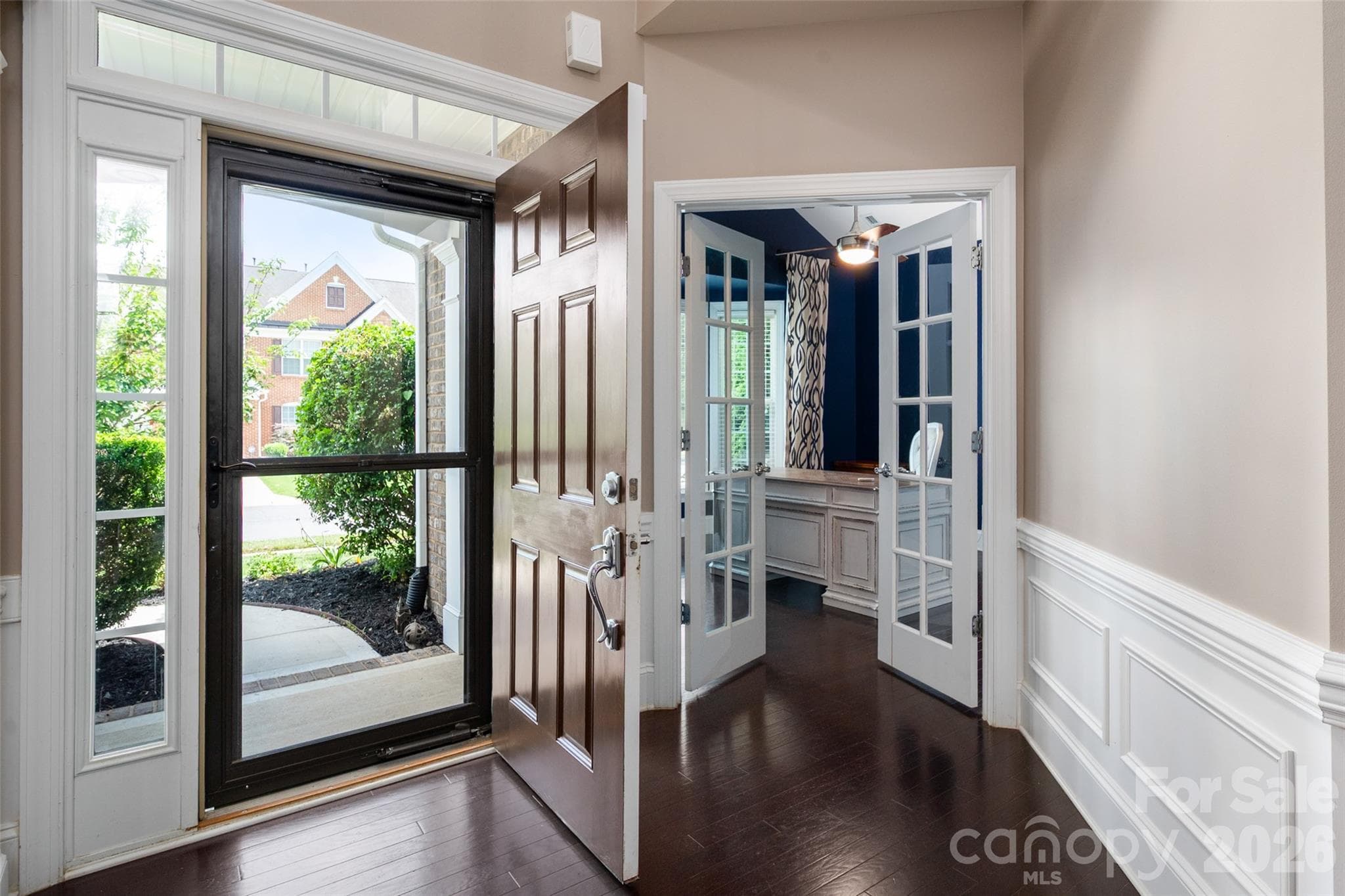 Front Entry Hall - Indian Land