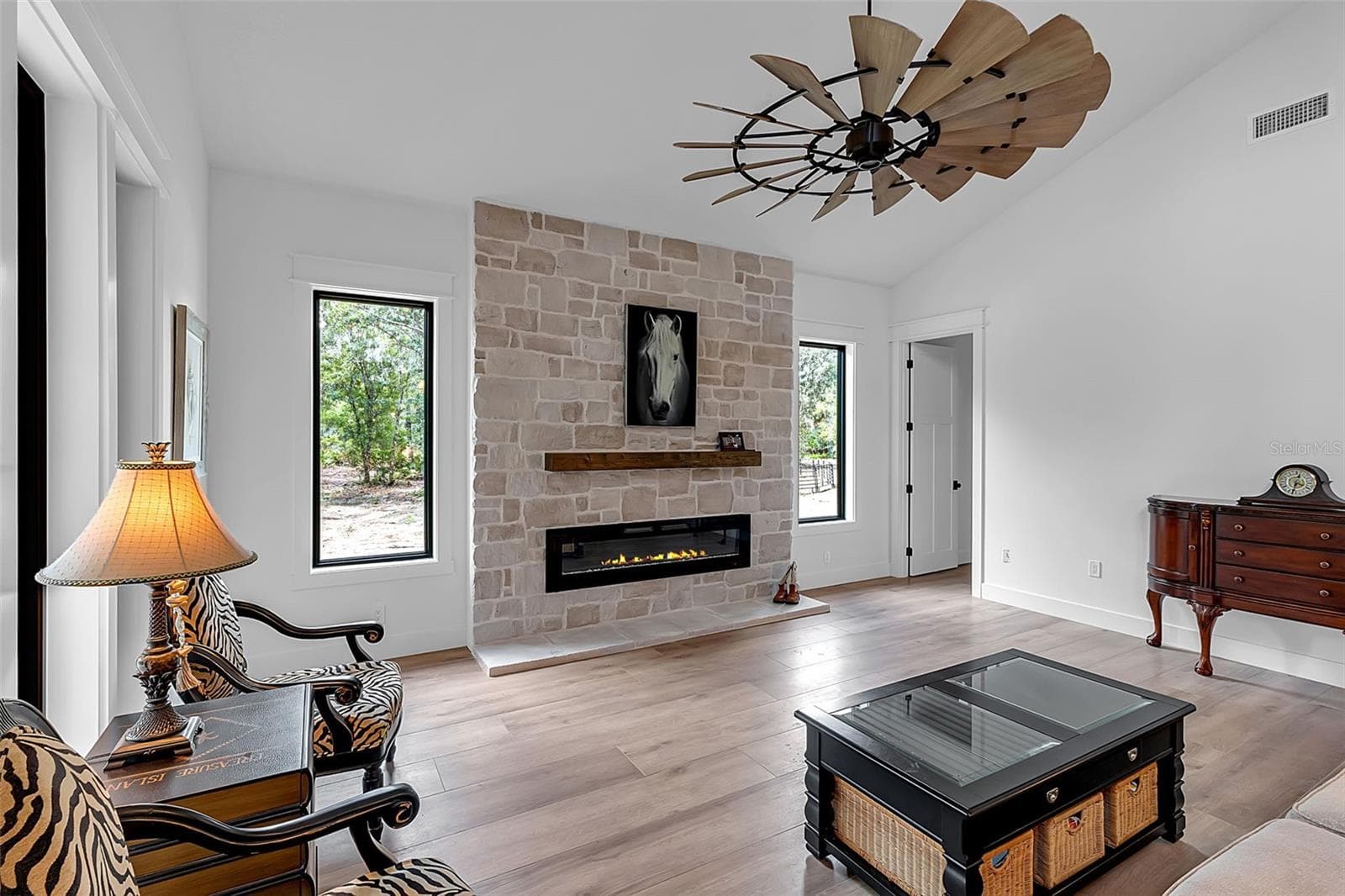 Living Room - 40916 11TH AVENUE EAST, MYAKKA CITY
