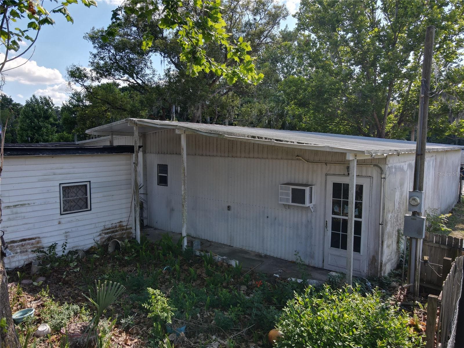 Mobile Home at 28814 HUBBARD ST, LEESBURG, photo 15 of 41
