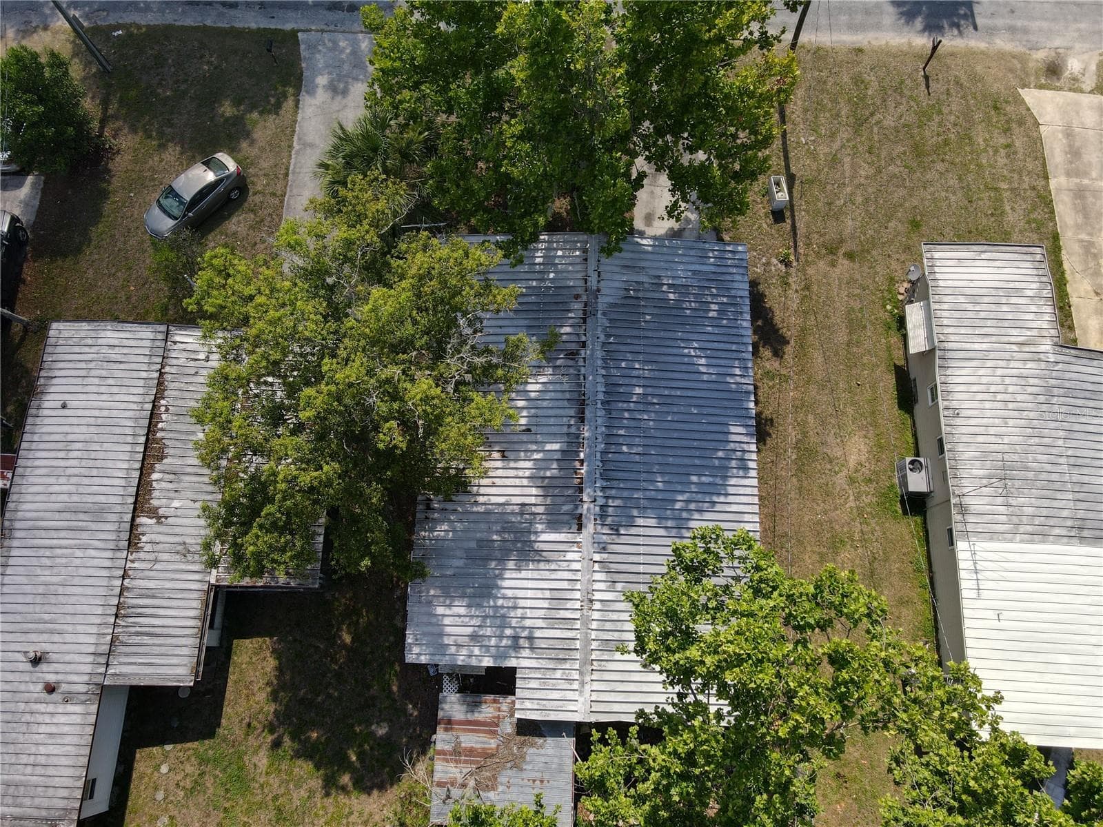 Mobile Home at 28814 HUBBARD ST, LEESBURG, photo 24 of 41