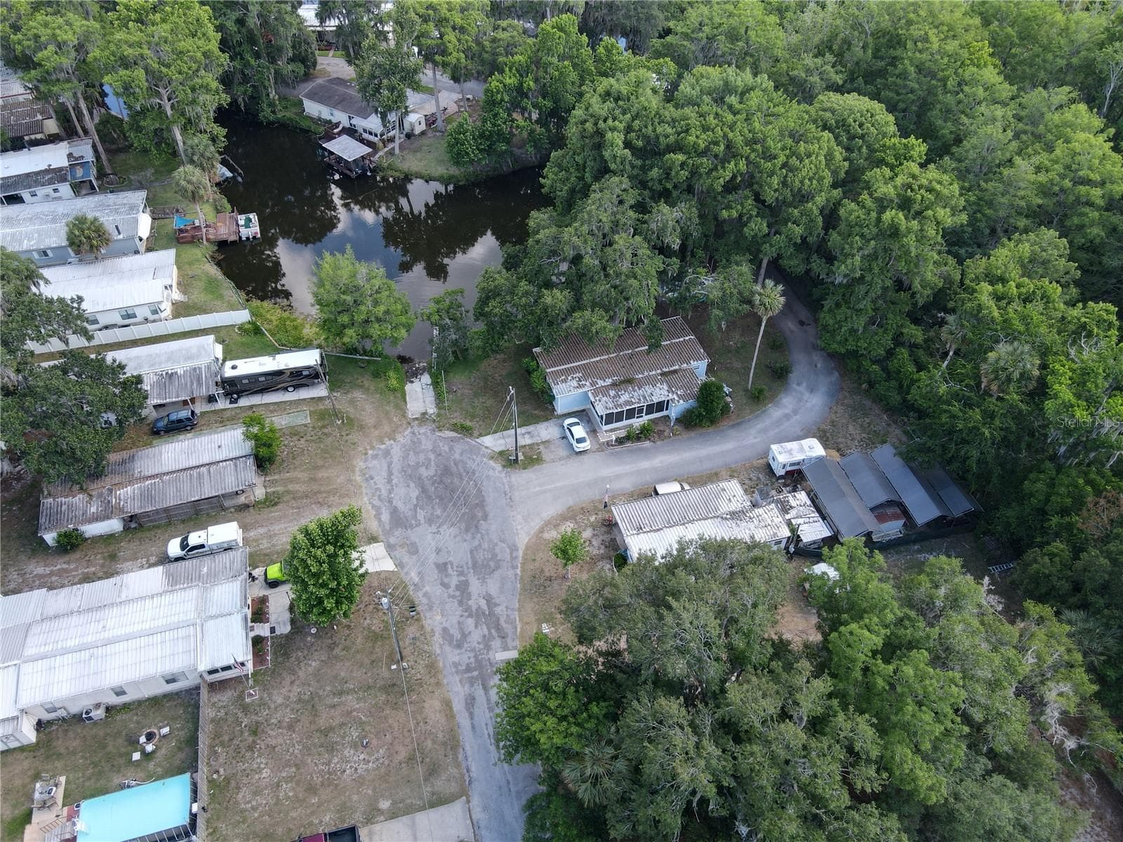Mobile Home at 28814 HUBBARD ST, LEESBURG, photo 34 of 41