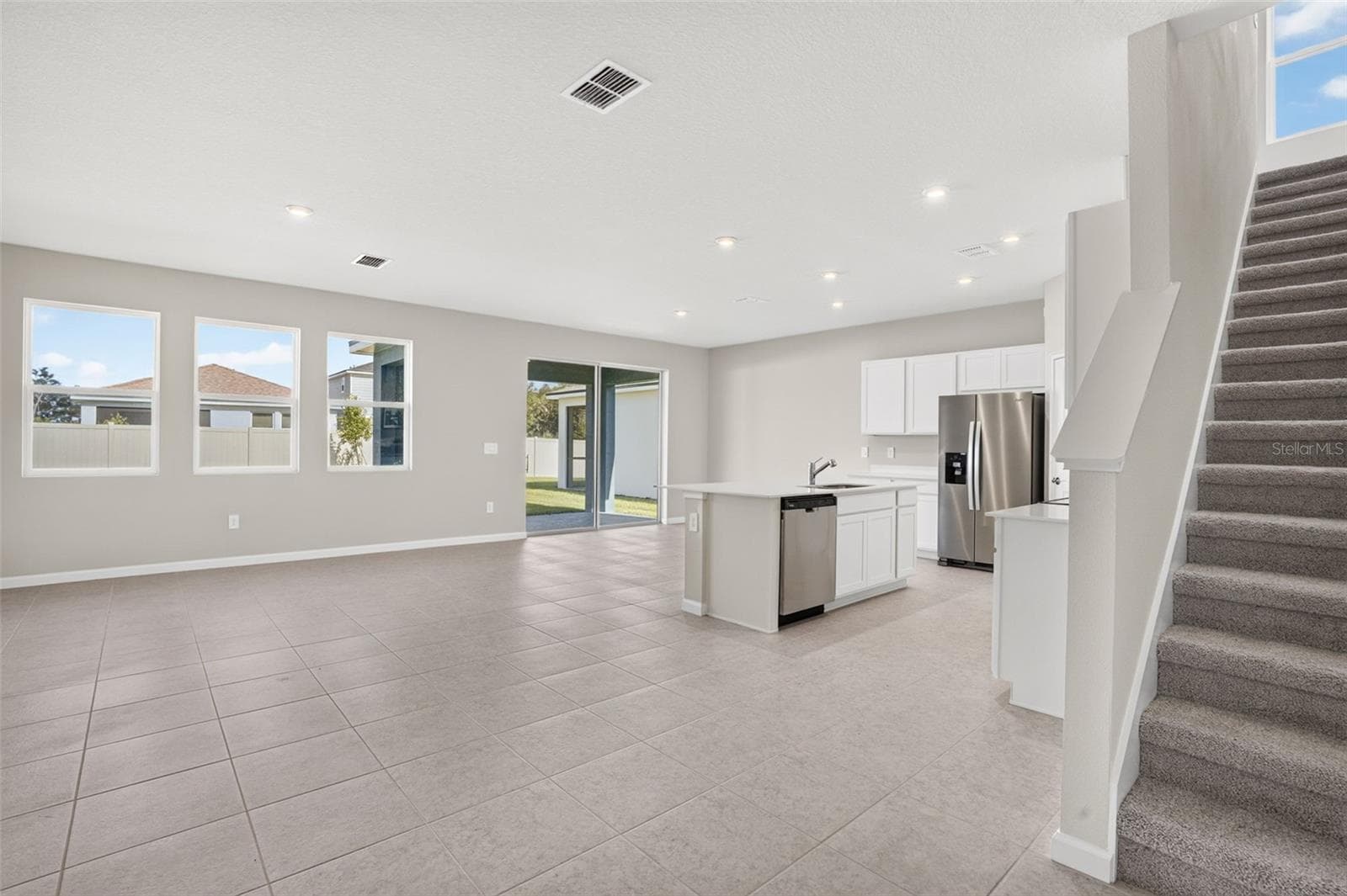 Single Family Residence at 5628 SKYLIGHT WAY, PALMETTO, photo 12 of 34