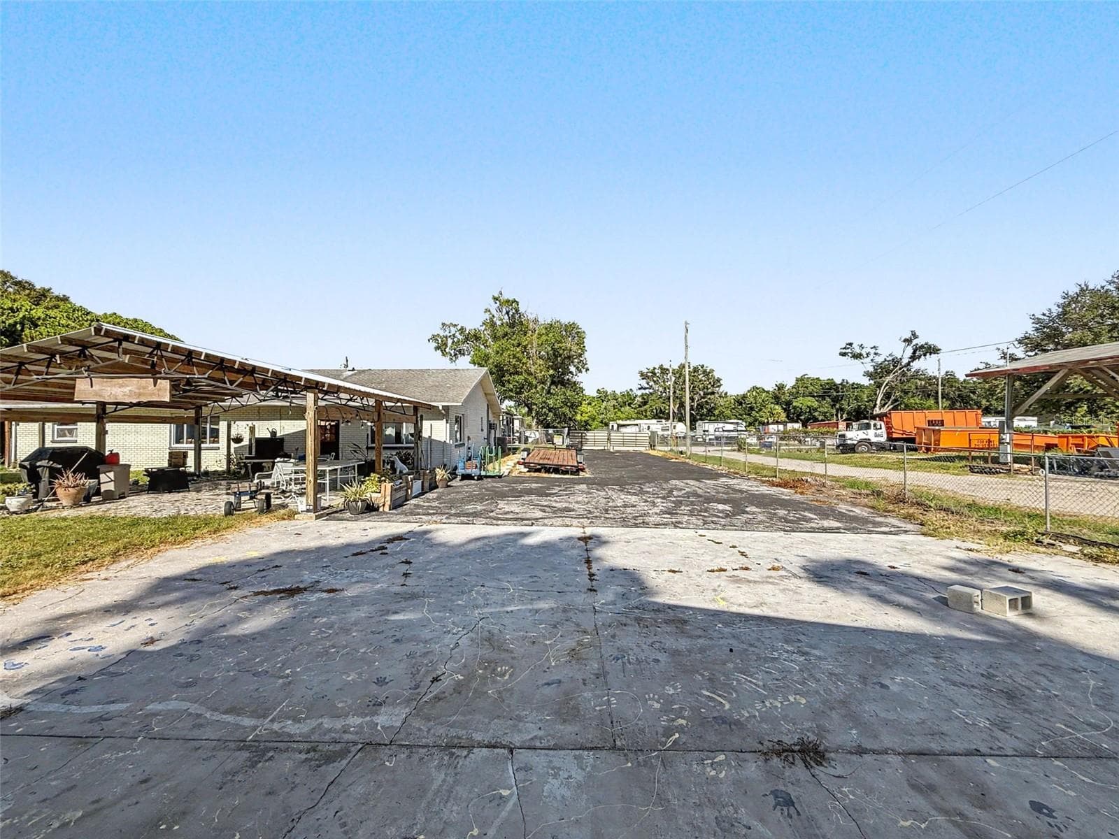 Mixed Use at 7813 LEO KIDD AVE, PORT RICHEY, photo 10 of 95