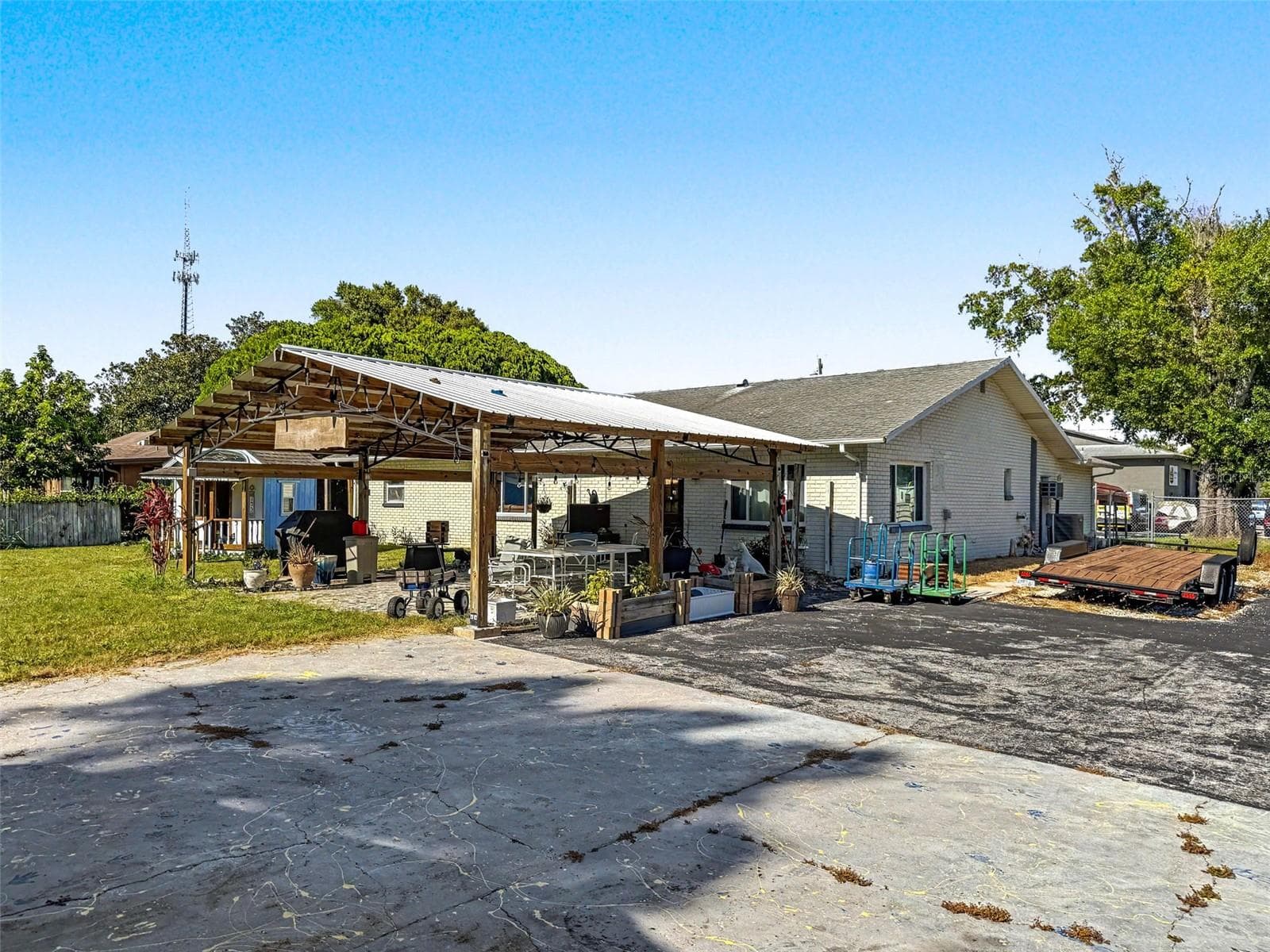 Mixed Use at 7813 LEO KIDD AVE, PORT RICHEY, photo 14 of 95