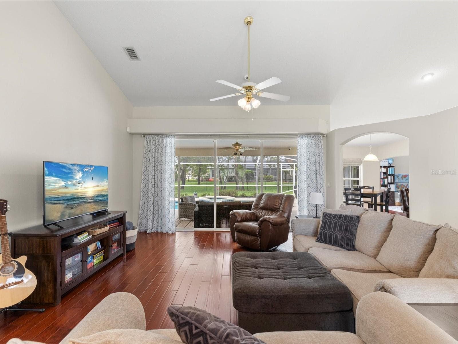Single Family Residence at 4054 INDIAN RIVER ST, SPRING HILL, photo 6 of 78