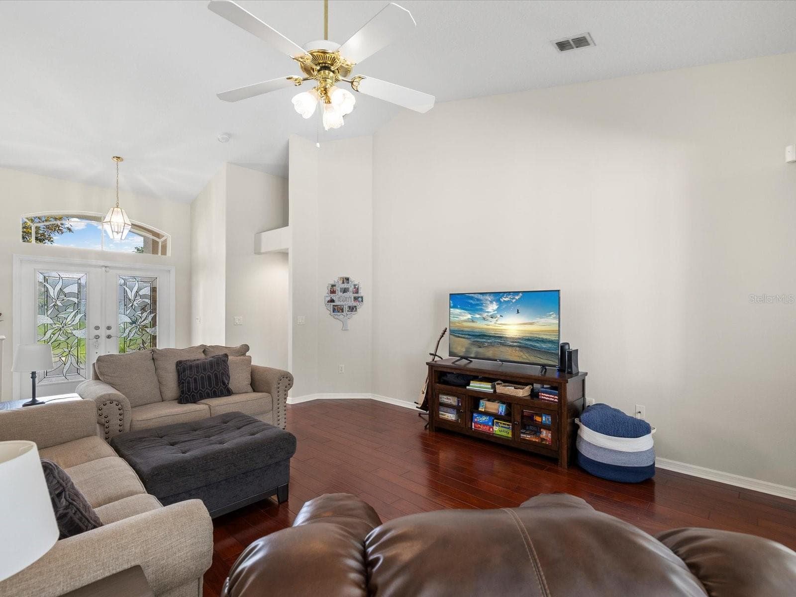 Single Family Residence at 4054 INDIAN RIVER ST, SPRING HILL, photo 19 of 78