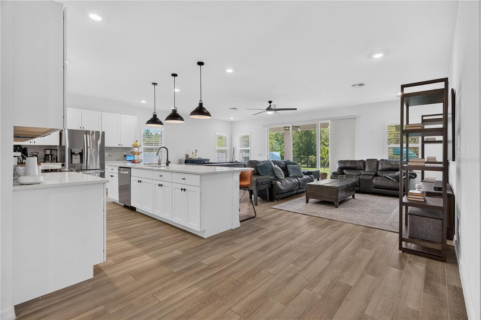 Ceramic Tile throughout the Living Areas - 1113 PEARL TREE RD, DELTONA