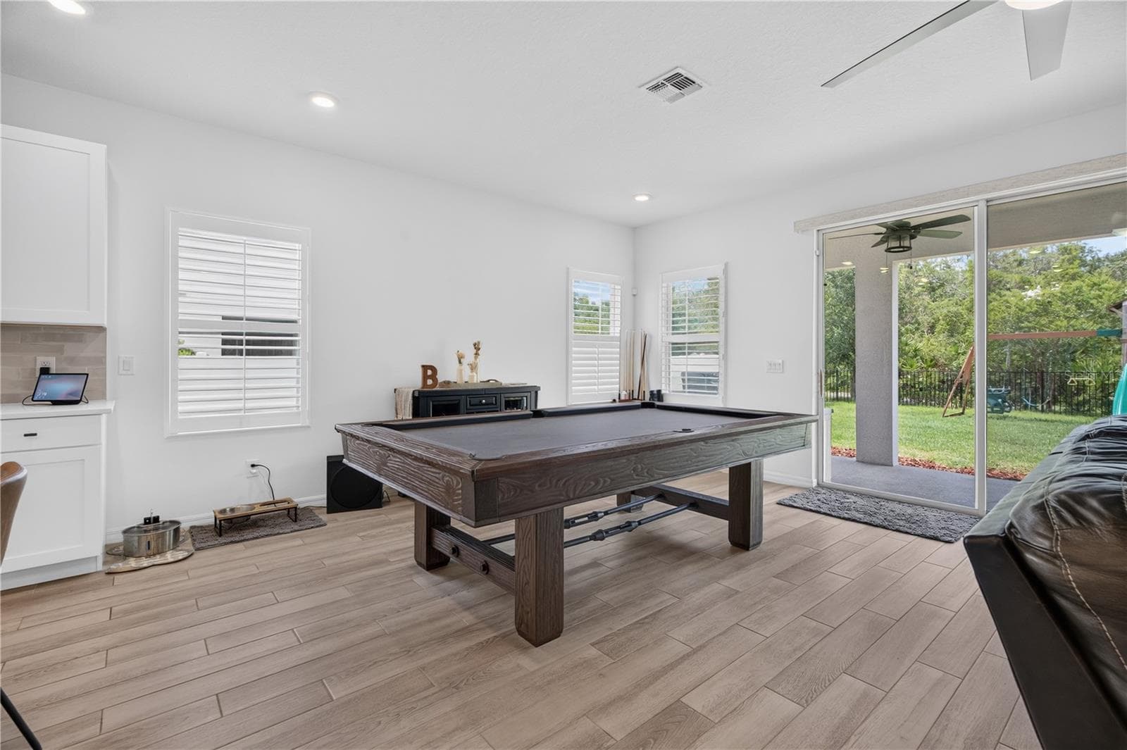 Sliding Doors to Lanai - 1113 PEARL TREE RD, DELTONA