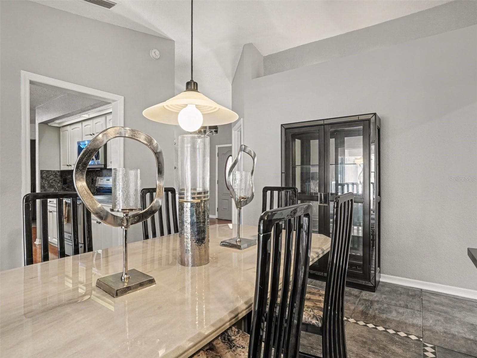 Single Family Residence at 2124 VELVET WAY, LAKELAND, photo 6 of 27