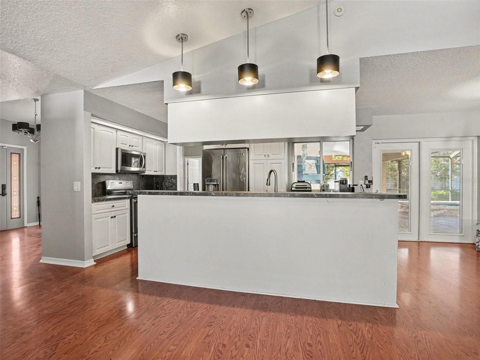 Single Family Residence at 2124 VELVET WAY, LAKELAND, photo 8 of 27