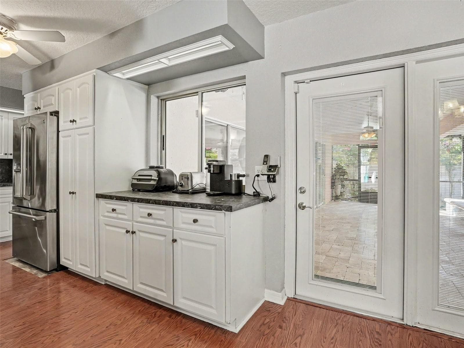 Single Family Residence at 2124 VELVET WAY, LAKELAND, photo 12 of 27