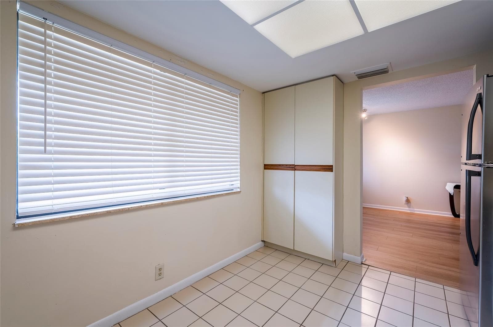 Condominium at 3062 EASTLAND BLVD #406, CLEARWATER, photo 19 of 44