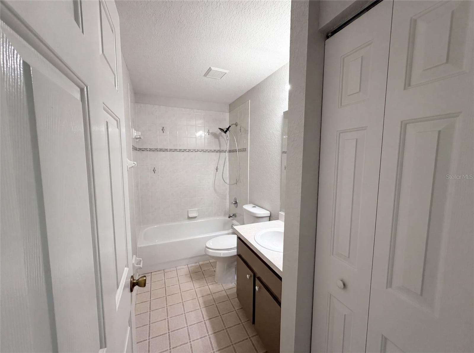 Single Family Residence at 17956 SW 25TH AVENUE RD, OCALA, photo 22 of 24