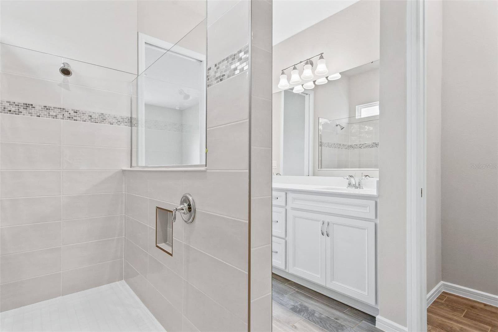 Single Family Residence at 13348 PANAMA BEACH CT, ORLANDO, photo 17 of 46