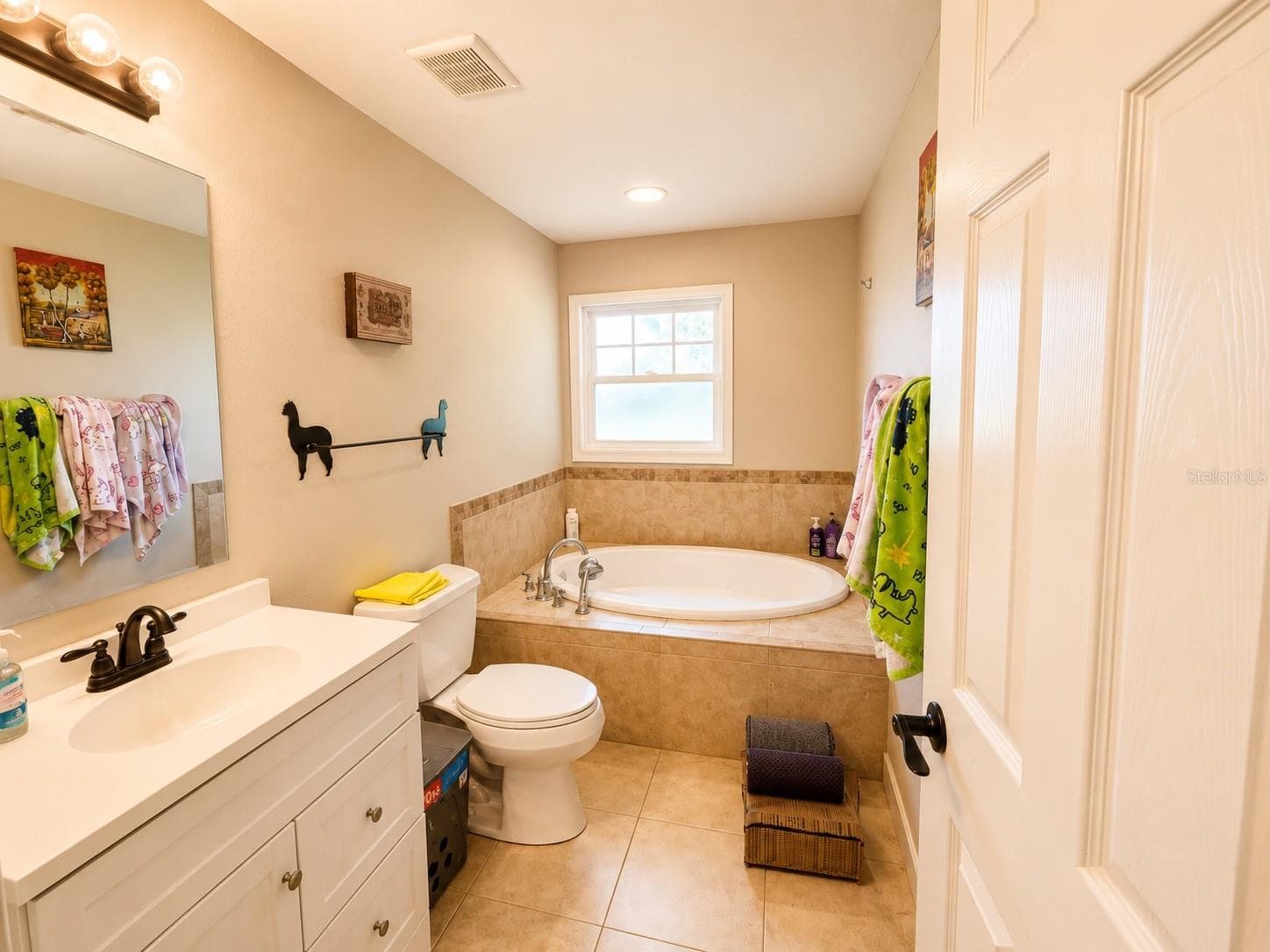 Bathroom - 9390 NE 16TH TER, ANTHONY