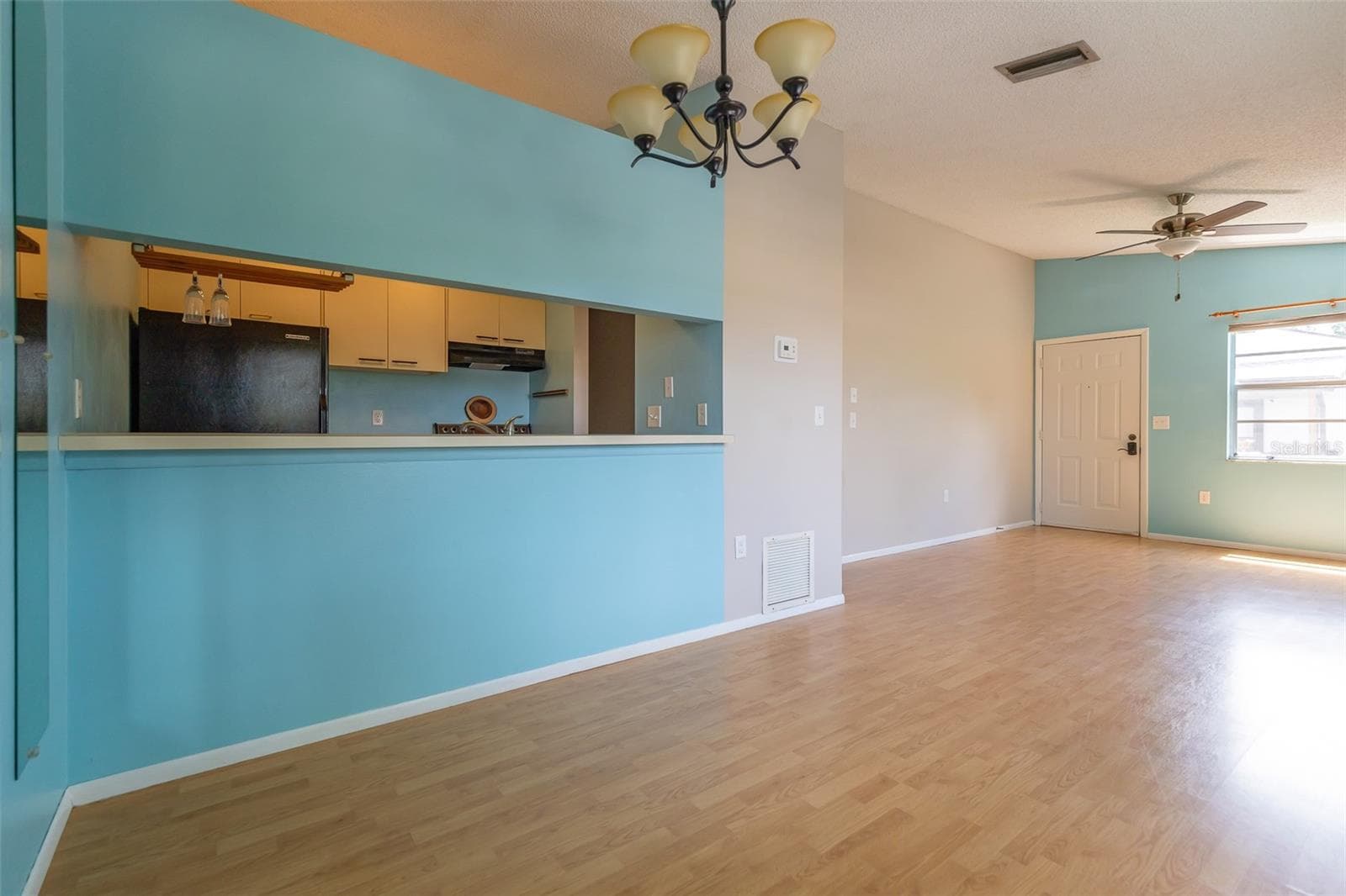 Condominium at 3774 59TH AVE W #3774, BRADENTON, photo 4 of 22
