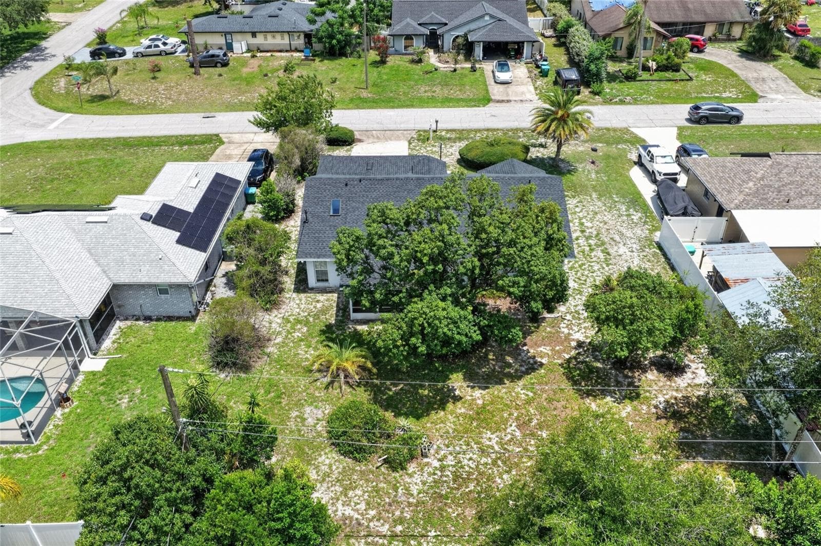 Single Family Residence at 1317 HOMEWAY LN, DELTONA, photo 20 of 30