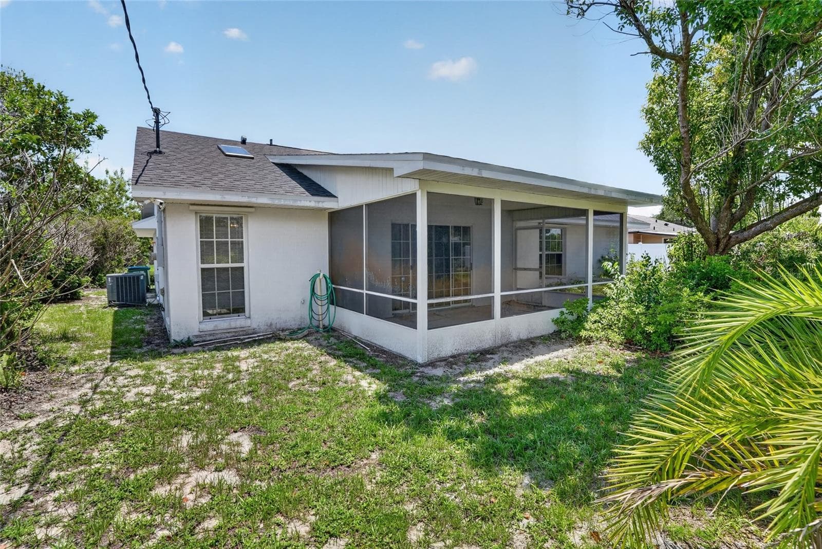 Large back yard - 1317 HOMEWAY LN, DELTONA