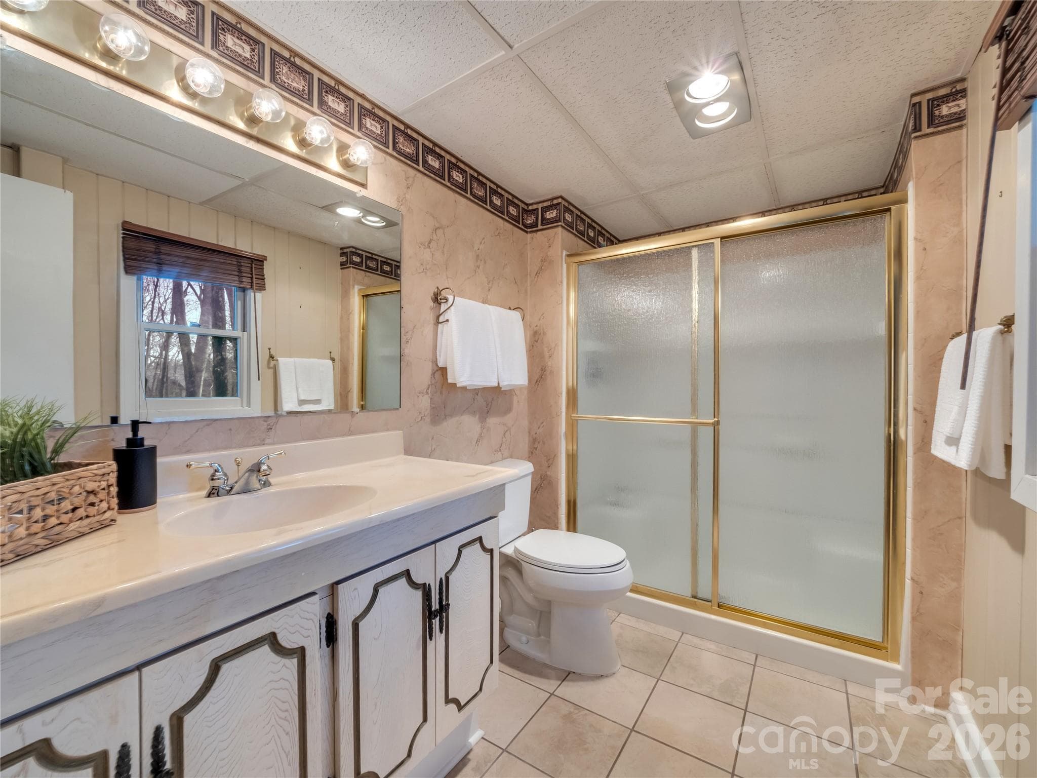 Primary Bathroom - 101 Upper Grouse Ridge Road, Beech Mountain