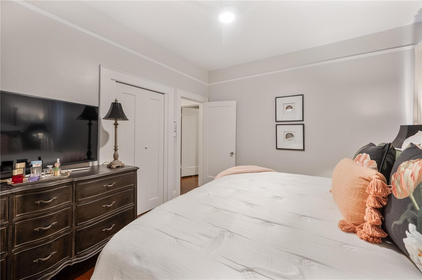 Primary bedroom - 1102 MELTON AVE, LAKELAND