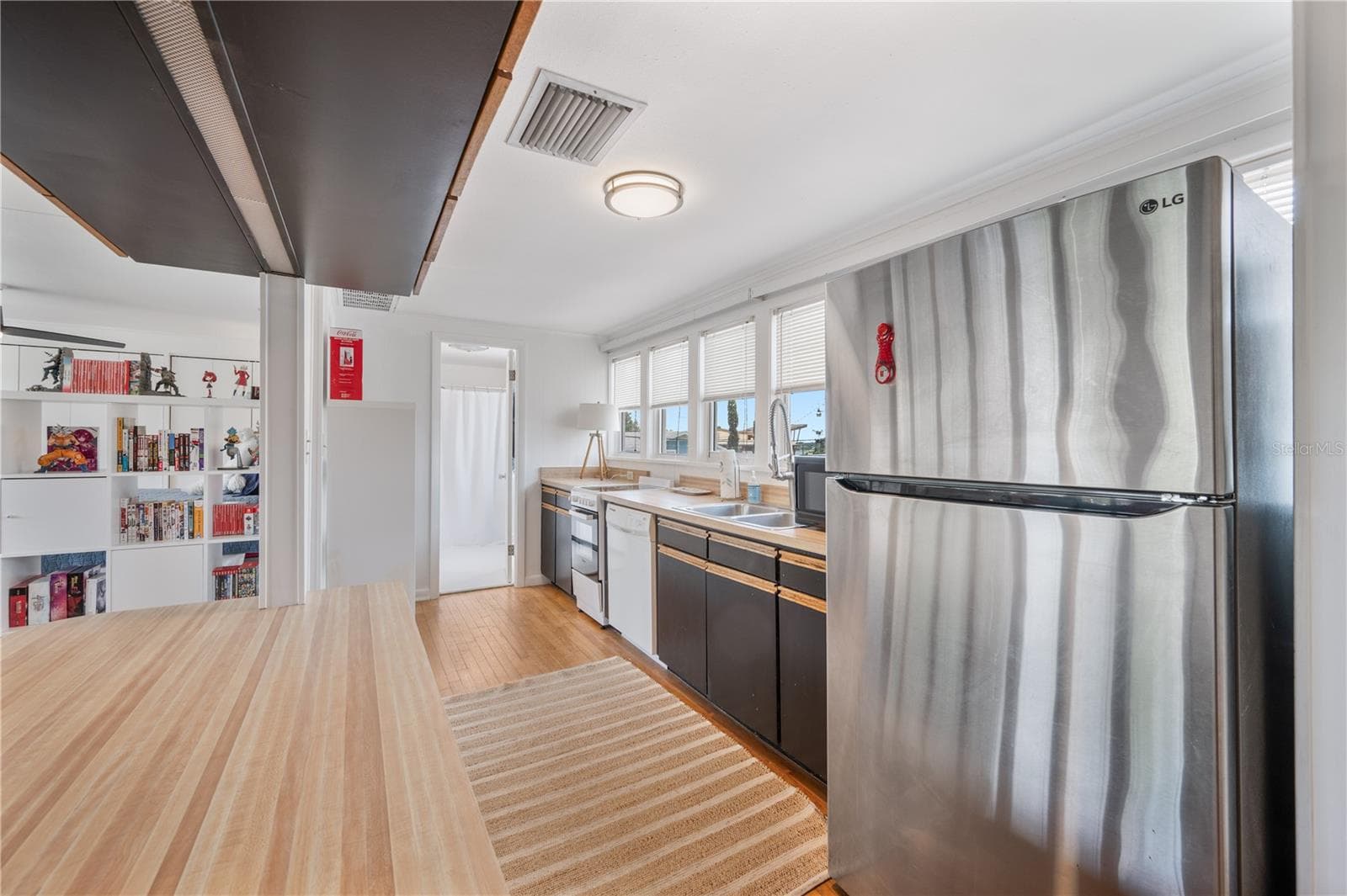 Full kitchen appliance suite - 1102 MELTON AVE, LAKELAND