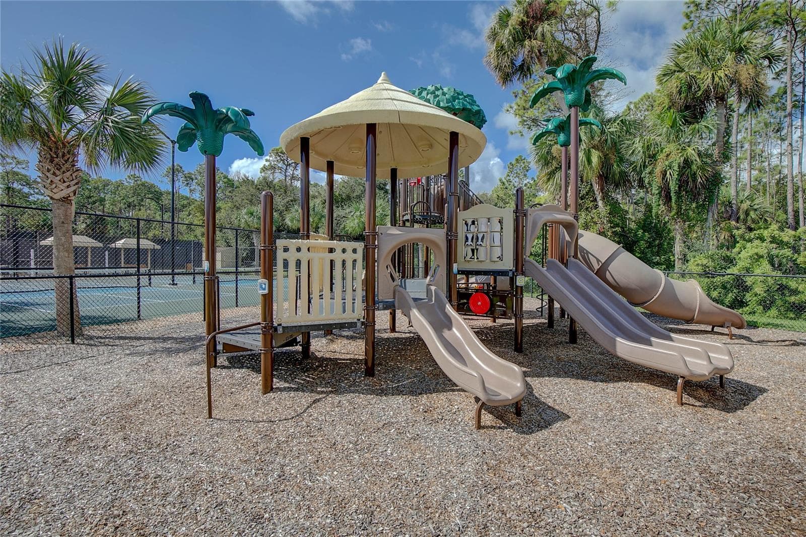 Single Family Residence at 15 TANGLEWOOD CT, PALM COAST, photo 59 of 65