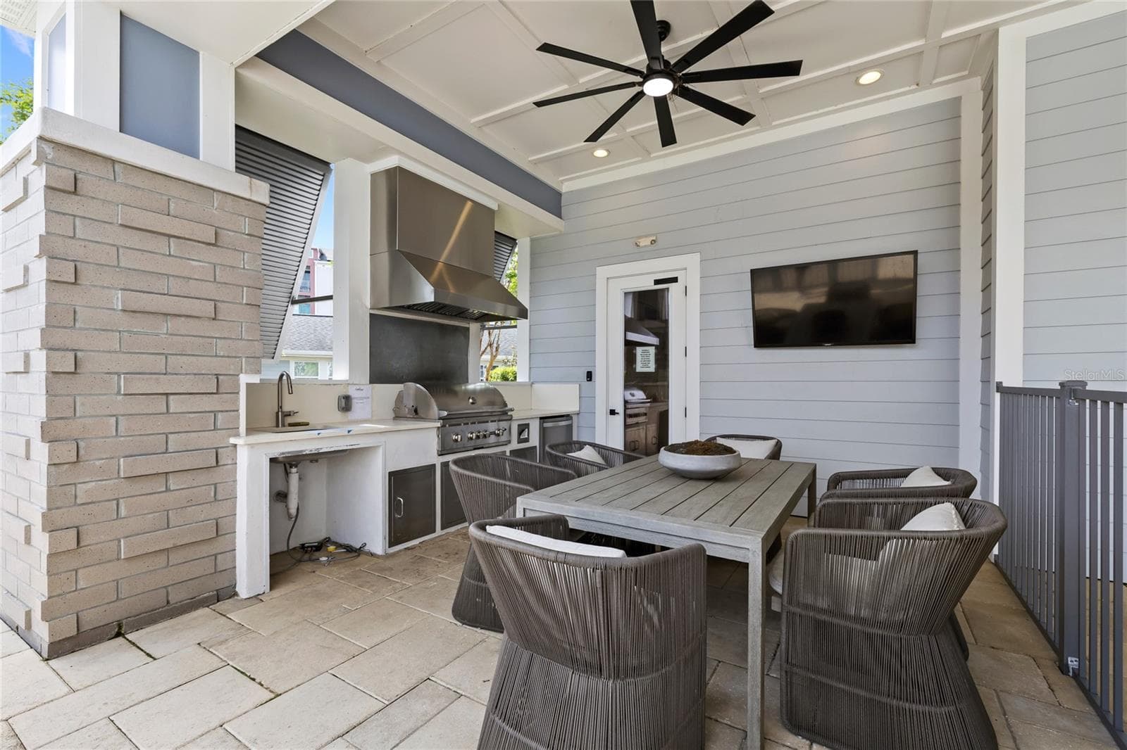 Condominium at 7505 LAUREATE BLVD #2206, ORLANDO, photo 16 of 28